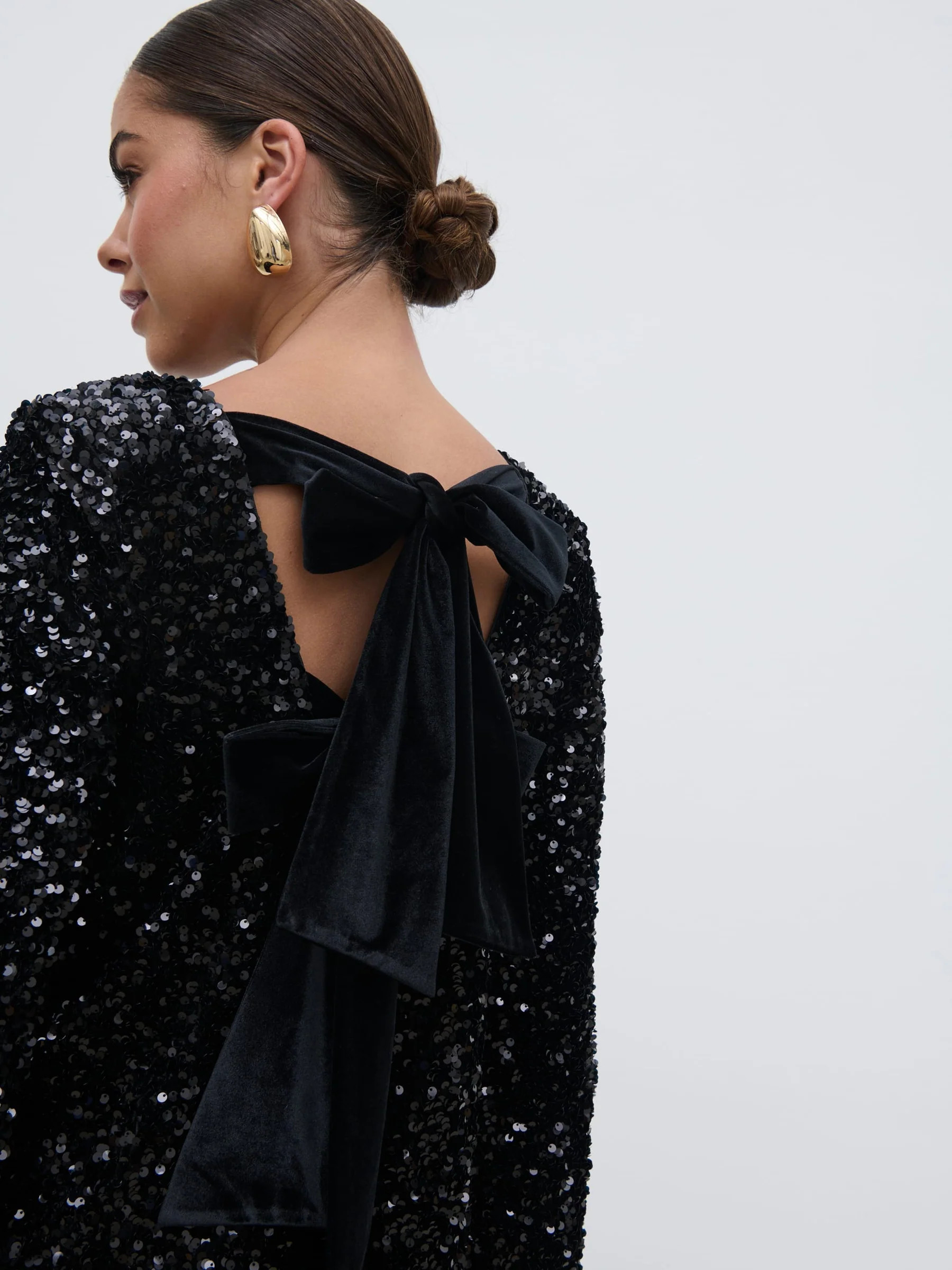 Bow Sequin Shift Dress - Black | Pretty Lavish (UK)