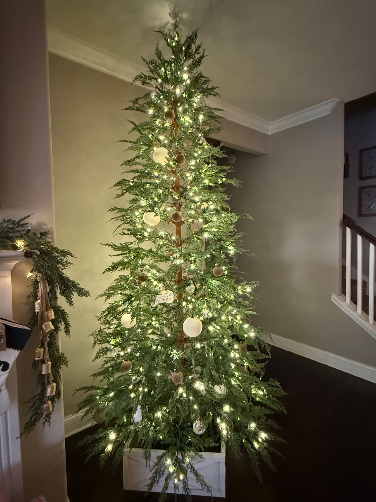9ft viral Christmas Tree! So pretty! 

#LTKSeasonal #LTKCyberWeek #LTKHoliday
