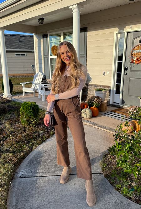 Overalls outfit
Thanksgiving outfit 
Fall outfit inspo 
Cute outfit idea 
Outfit inspiration 
Fall look 
Fall date night look 
Abercrombie look
Pink lily outfit 


#LTKfindsunder50 #LTKfindsunder100 #LTKSeasonal