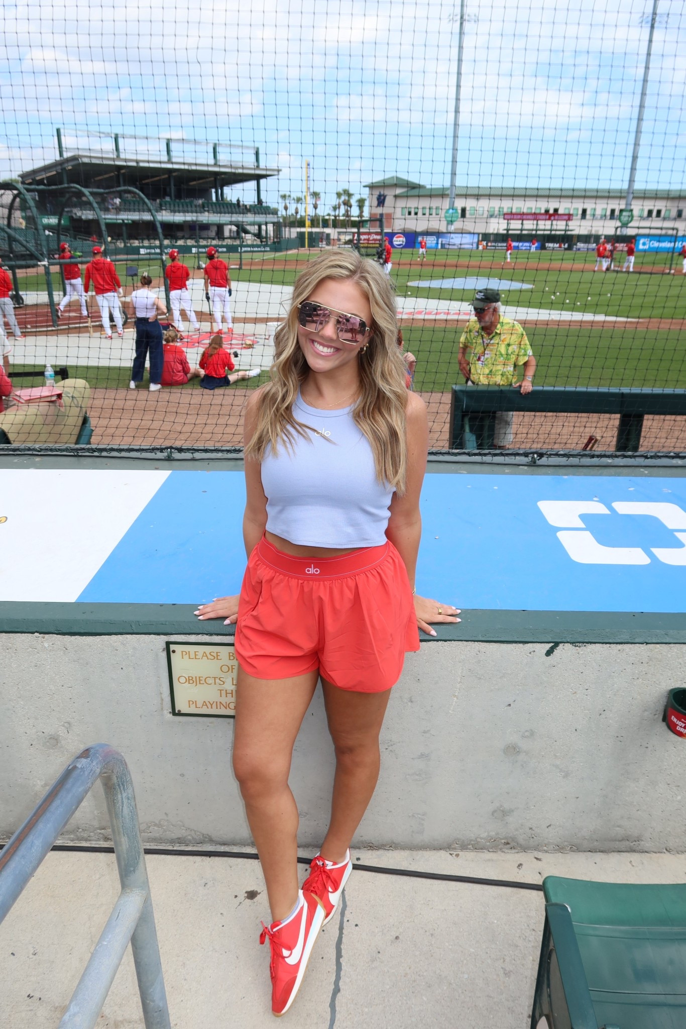 @Alo Yoga is hands down my favorite athletic brand!
Top - medium
Shorts - small (I’m wearing a medium here but they’re an old pair and I technically need a small)
I’m 5’3, size 4-6, 135 lbs