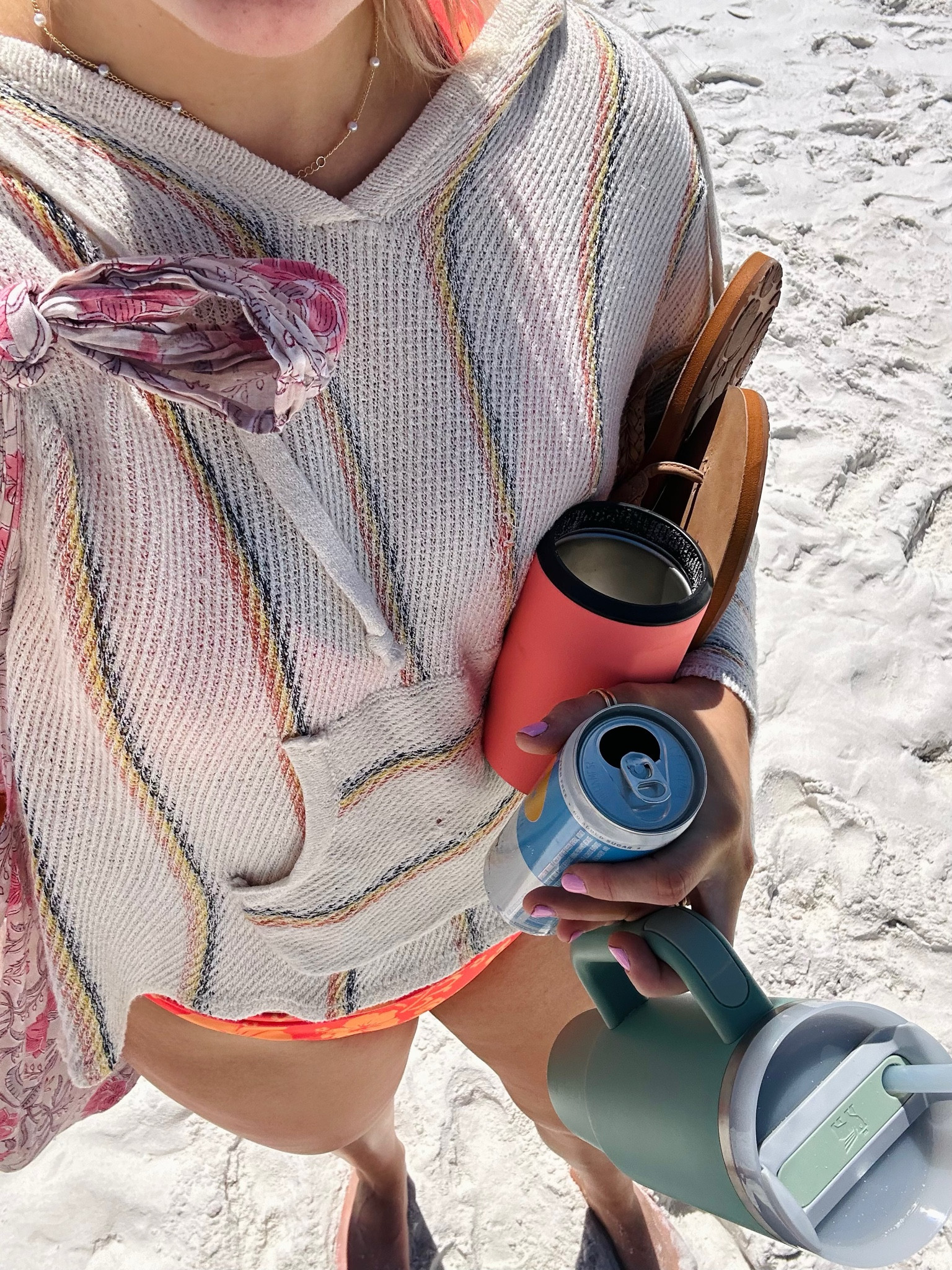 sweatshirt is vintage havanna, flip flops are roxy, bag is erin made, jewelry is evry jewels & e newton🍉

#LTKSeasonal #LTKfindsunder100 #LTKswim