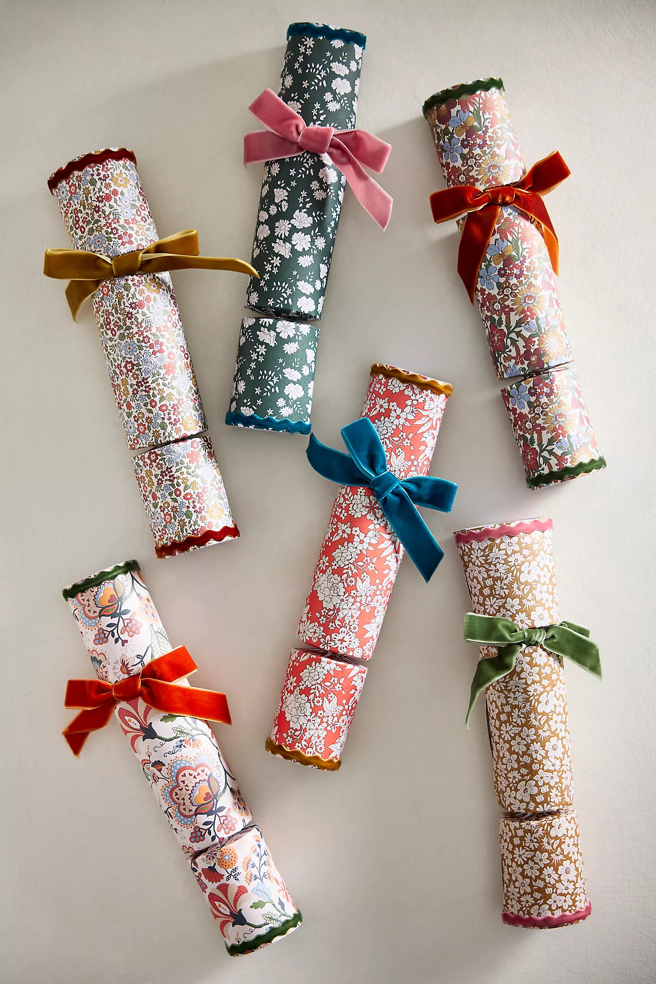 Liberty Party Crackers, Set of 6 | Terrain