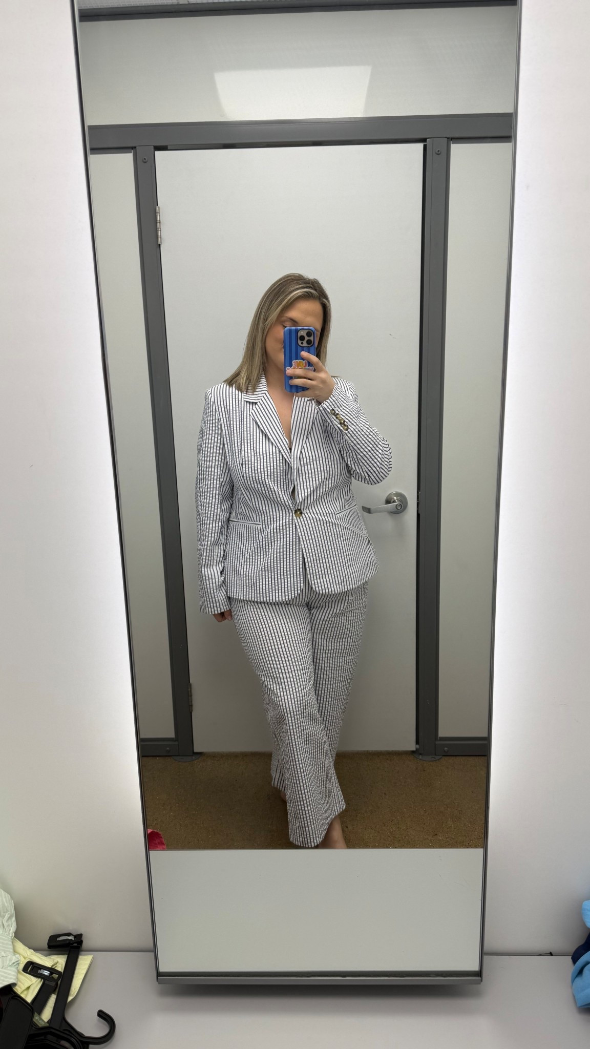 You’re not going to believe where this suit is from… 👀

WALMART 🤯

This striped set looks so elevated and tailored but is actually such a good affordable find. Perfect for work, events, or when you want to feel a little extra put together. Walmart has seriously been stepping up their fashion lately 👏🏼

#LTKStyle #LTKFinds #LTKUnder50 #WalmartFashion #WalmartFinds #WalmartStyle #AffordableFashion #BudgetFriendlyStyle #WorkwearStyle #OfficeOutfit #SpringStyle #SpringOutfit #EverydayStyle #MomStyle #ChicStyle

#LTKootd #LTKspring #LTKMidsize