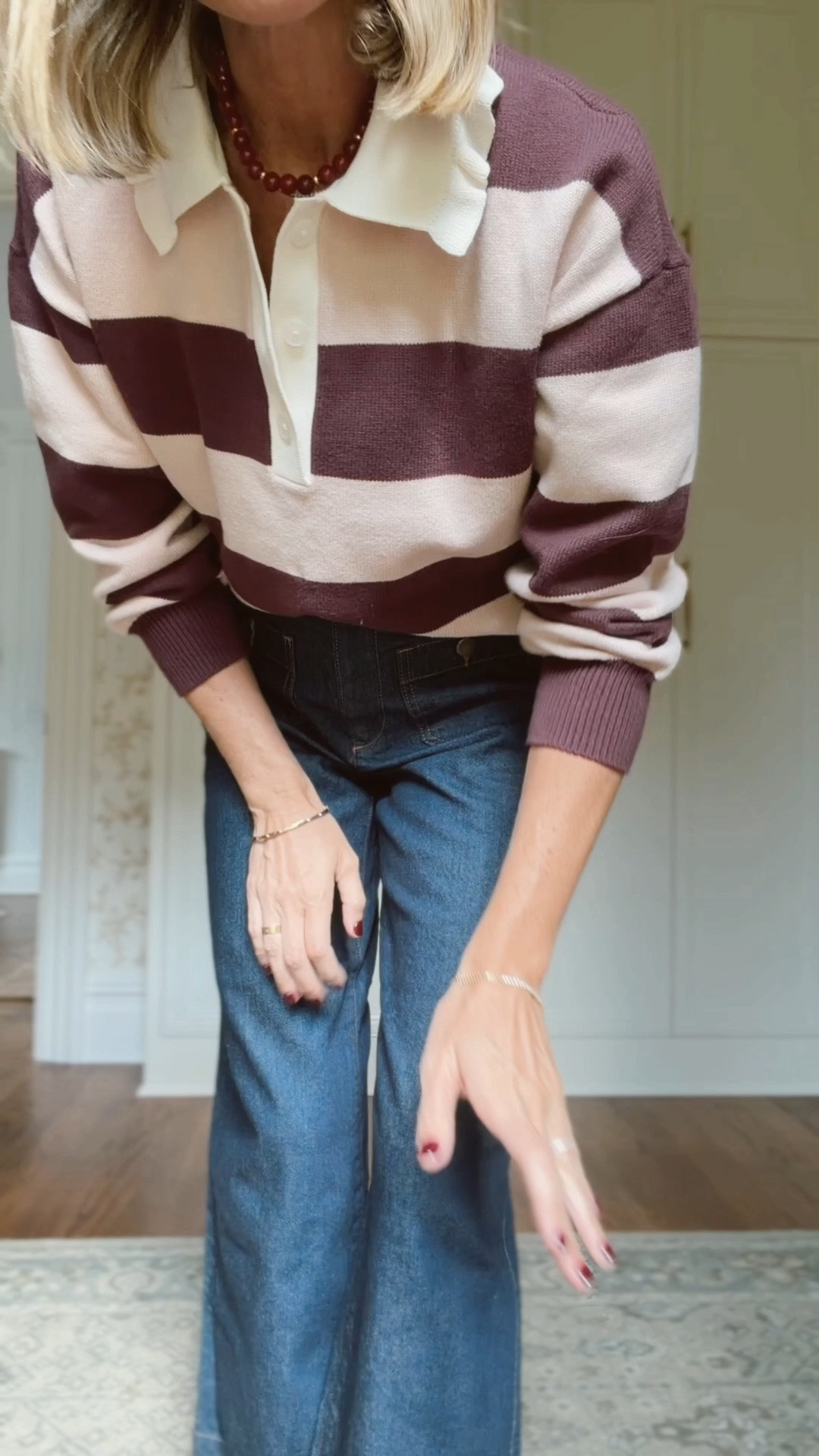 Size down one in wide leg jeans 
Size down two in the straight leg jeans 
Xs in both tops