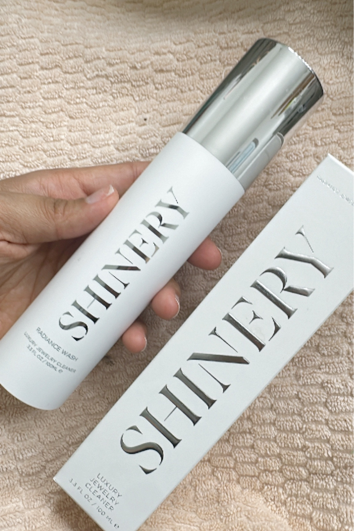 Best jewelry cleaner and sooo convenient 

#LTKFindsUnder50 #LTKBeauty #LTKStyleTip