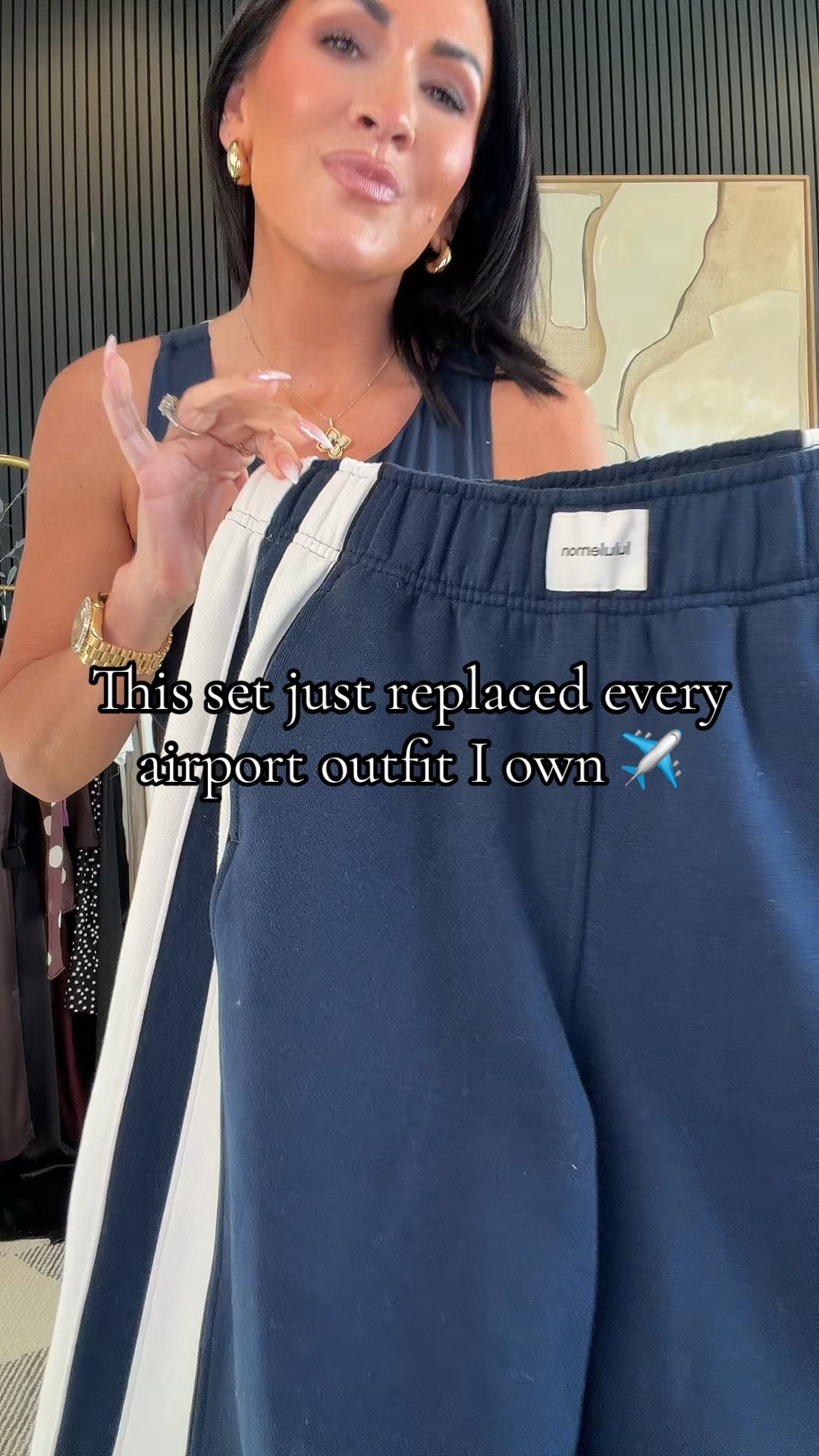 Girlfriend this set just did all the work for me 🤎✈️

It’s giving throw-on-and-go but still look completely put together… and the retro stripe?? obsessed. This is 1000% coming with me to the airport tomorrow because comfy + cute is the only vibe I’m packing.

Wearing an XS

5’2” | 130 lbs | 25” waist | 34DD bust | size small

#PetiteFashion #Over40Style #EffortlessStyle #AirportOutfit #AthleisureLook