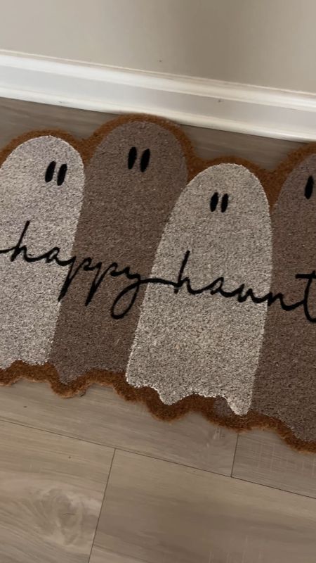 The cutest Halloween doormat for your front porch! 
$12 + 25% off! #halloweendecor #halloweendoormat

#LTKSeasonal #LTKhome