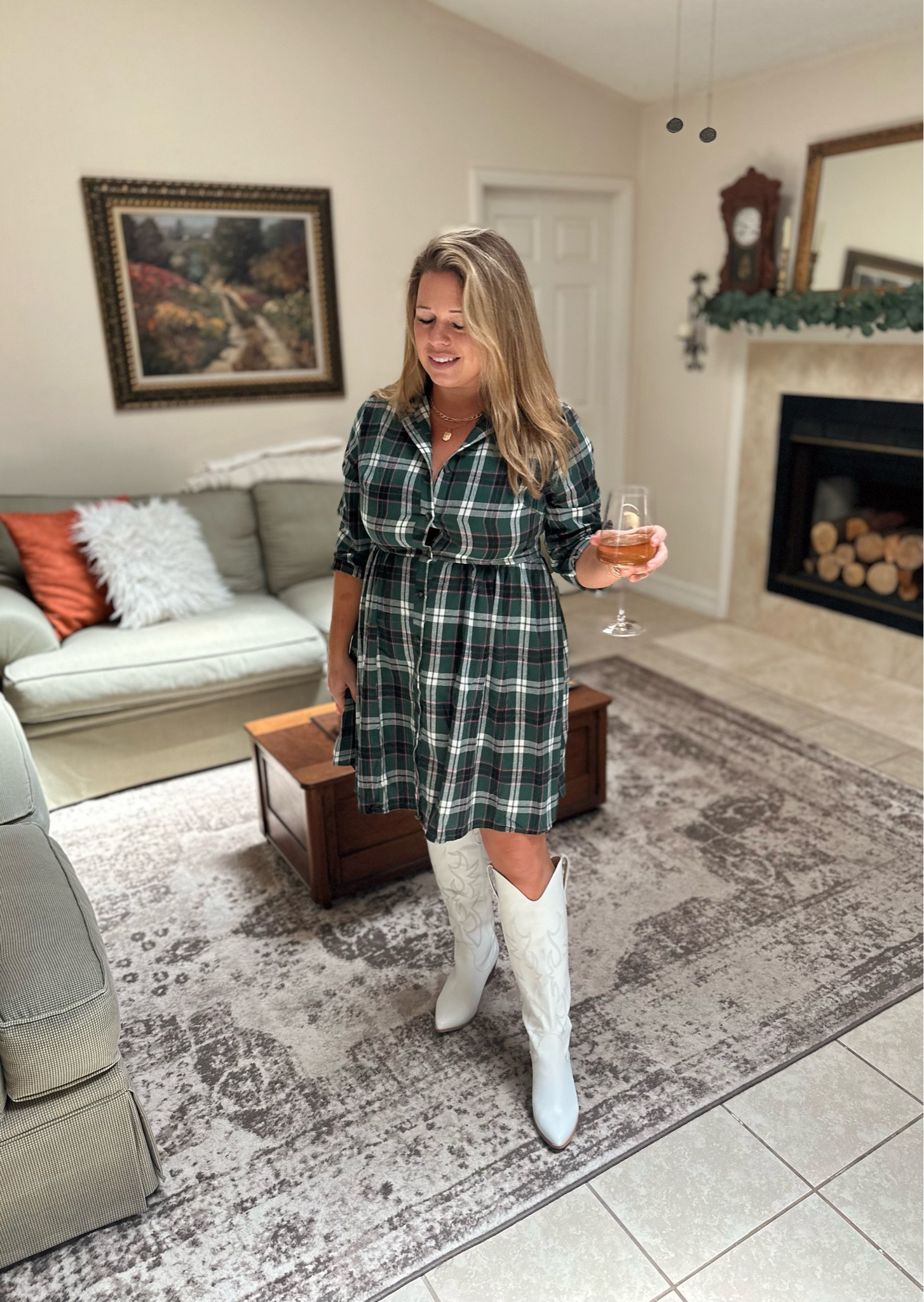 One of my favorite things to wear during fall-winter time is a cute plaid long sleeve mini dress with some boots. I feel like it’s such a fall staple to wear this and such a classic fall vibe that never goes out of style. I ordered this in a size large and feel like it fits like a true size large.


Plaid mini dress
Plaid long sleeve dress
Fall dress
Winter dress
Fall vibes
Fall outfit
Western boots
Midsize outfit
Midsize style
Midsize fashion
Midsize dress 

#LTKmidsize #LTKfindsunder100 #LTKSeasonal