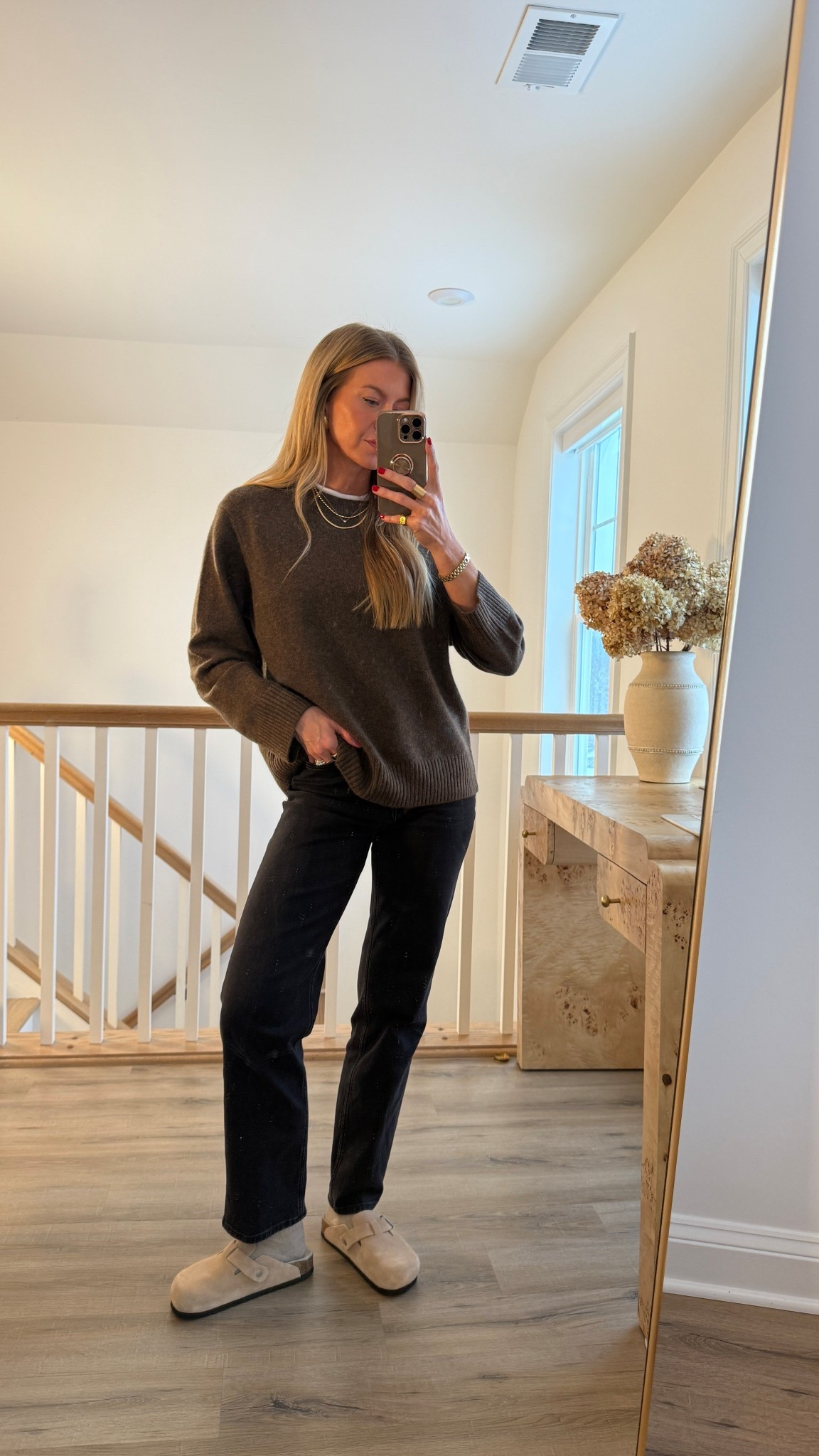 My favorite @onequince sweater when I want cozy + luxe
#QuincePartner
#LTKseasonal #LTKstyletips