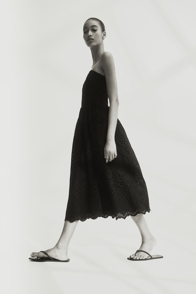 Broderie anglaise bandeau dress | H&M (UK, MY, IN, SG, PH, TW, HK)