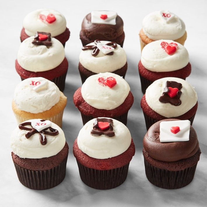 Georgetown Cupcake Be Mine Valentine's Day Cupcakes, Set of 12 | Williams-Sonoma