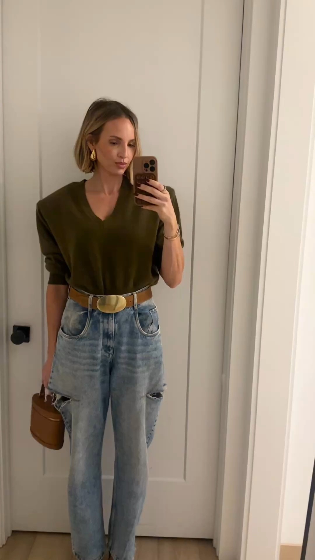 Wearing a small in the sweater! Jeans run tts. I believe the belt is sold out but linked some similar 

#LTKStyleTip #LTKOver40 #LTKTall