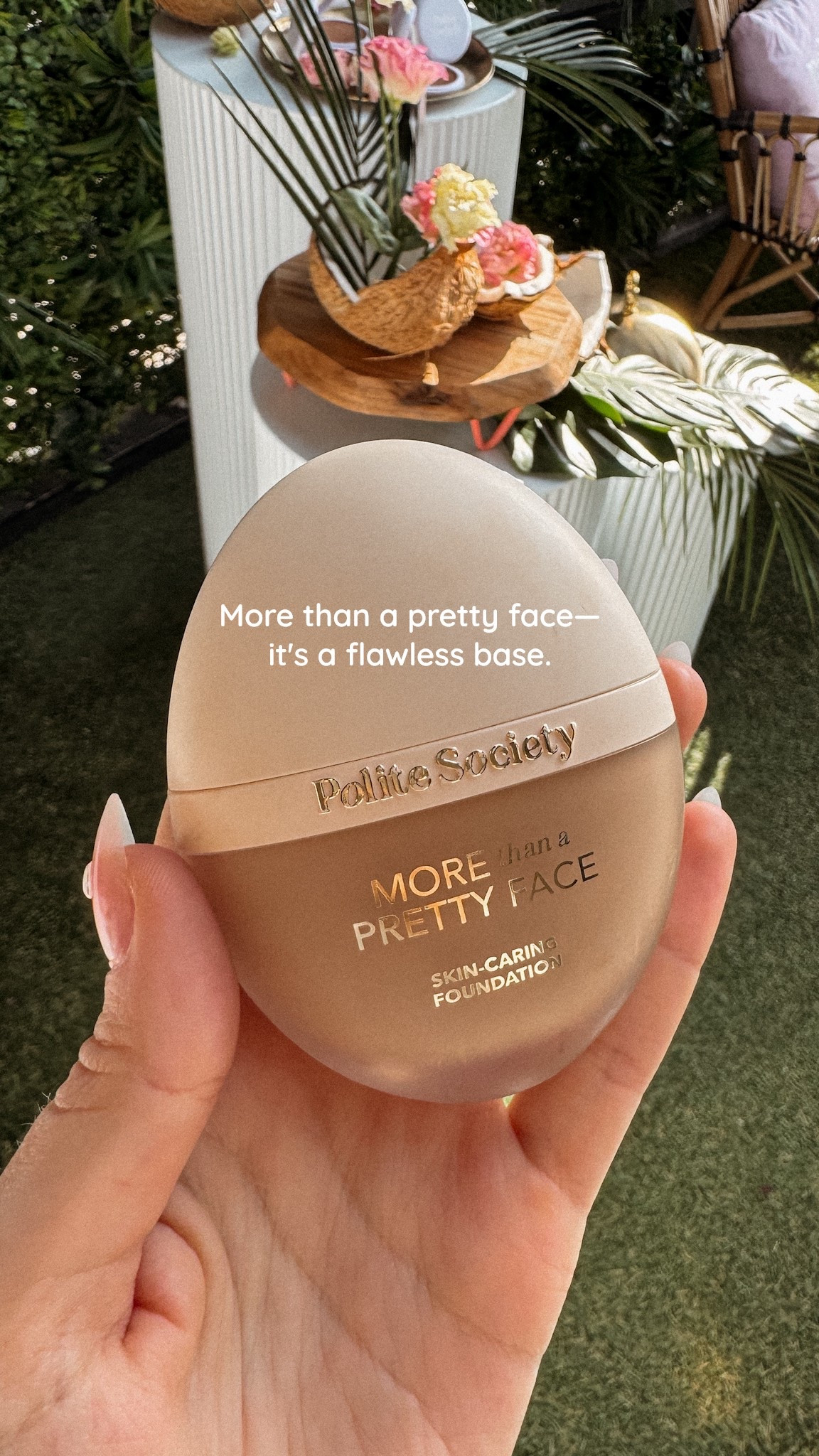 This foundation gives second-skin vibes—lightweight, breathable, and buildable 👑 #LTKmakeup



#LTKBeauty