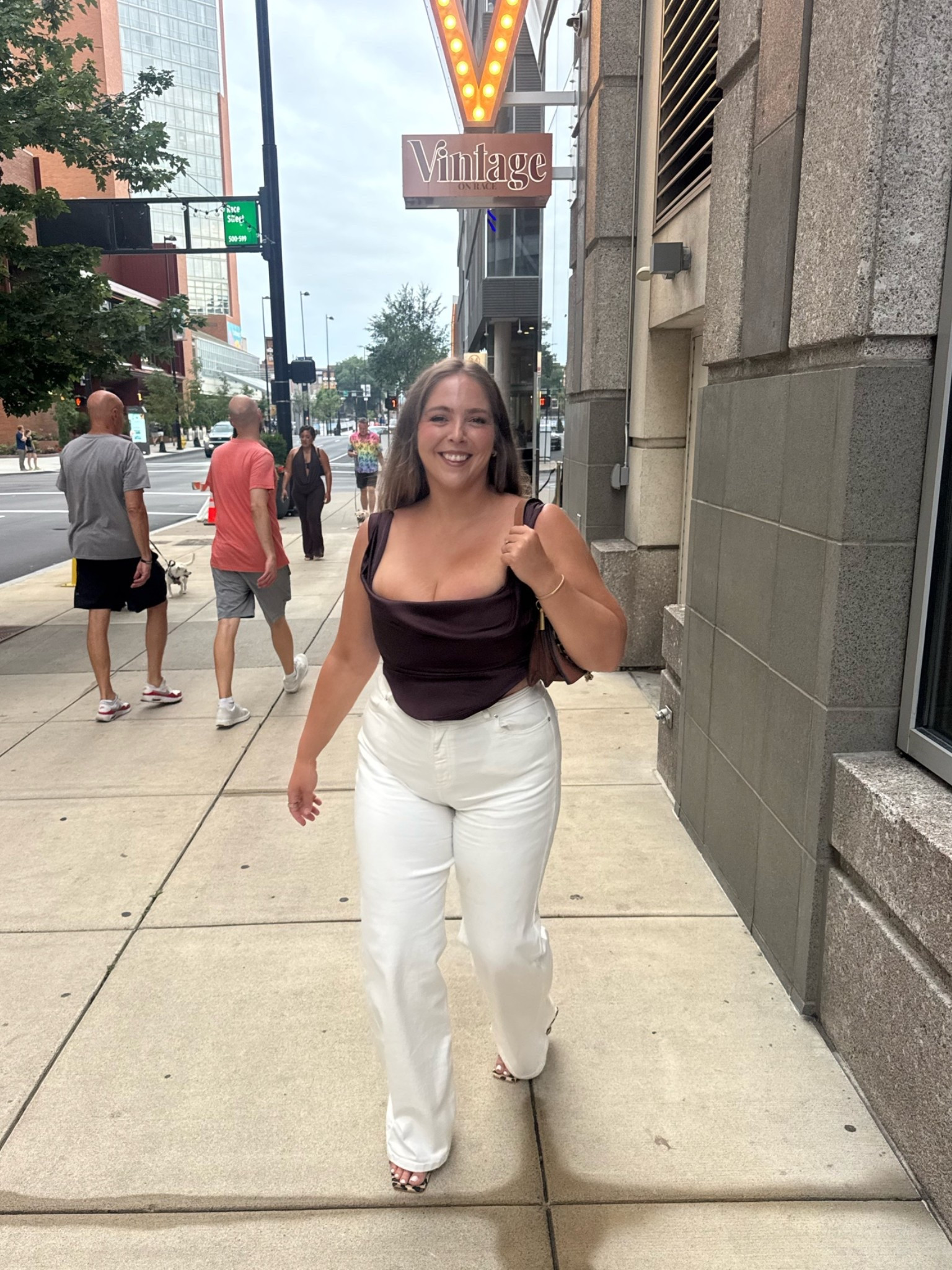 Top is XL, pants are XL

#LTKMidsize
