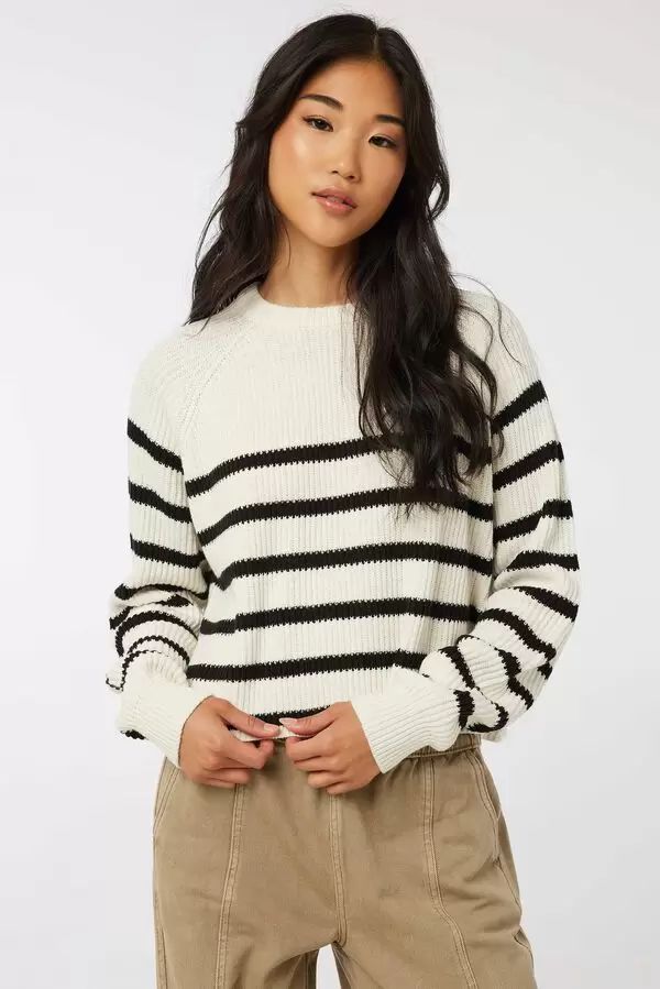 Ribbed Raglan Sweater | Ardene