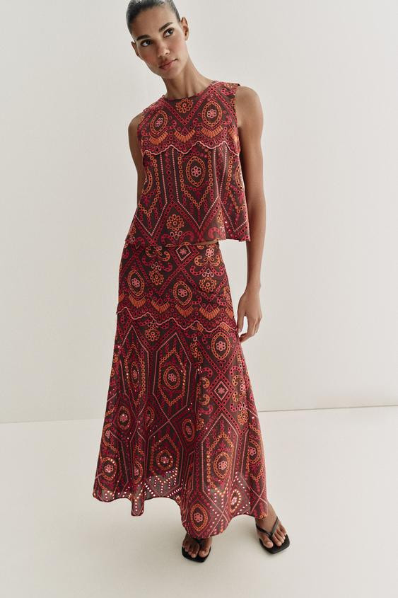 EMBROIDERED EYELET TOP | Zara US