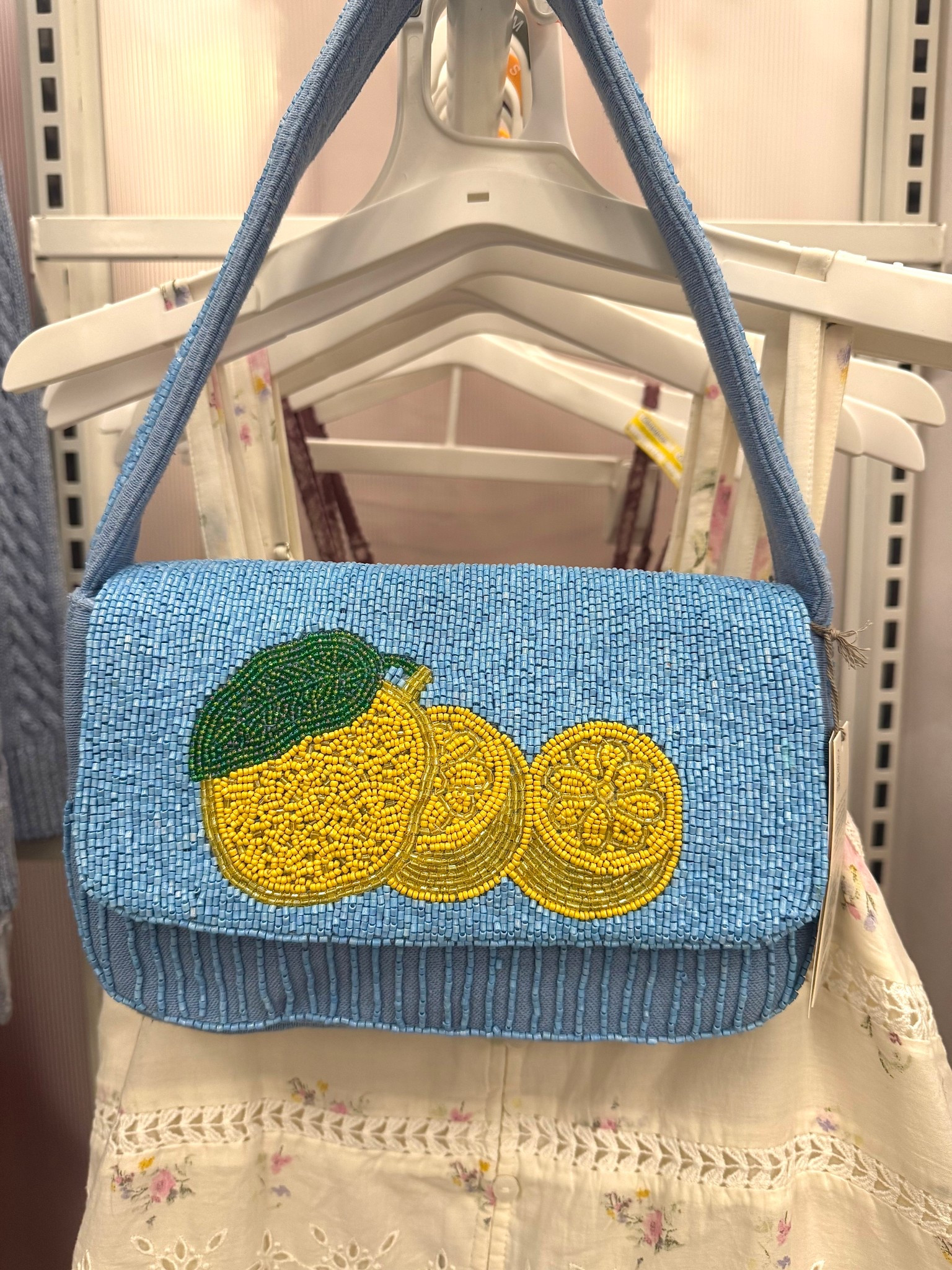 Summer bag 🍋✨

#springbag #summerbag #beadedshoulderbag

#LTKU #LTKSaleAlert #LTKSeasonal