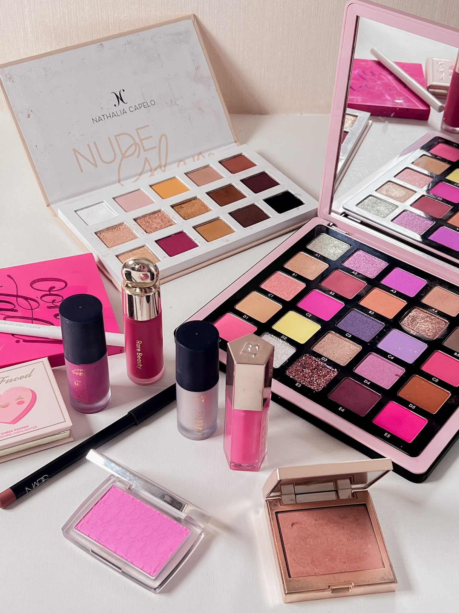 
Produtos usados no Date da Beleza com tema Barbie 💅🏻🩷🎀🌸💄

#barbiecore 

#LTKbeauty #LTKbrasil #LTKFind