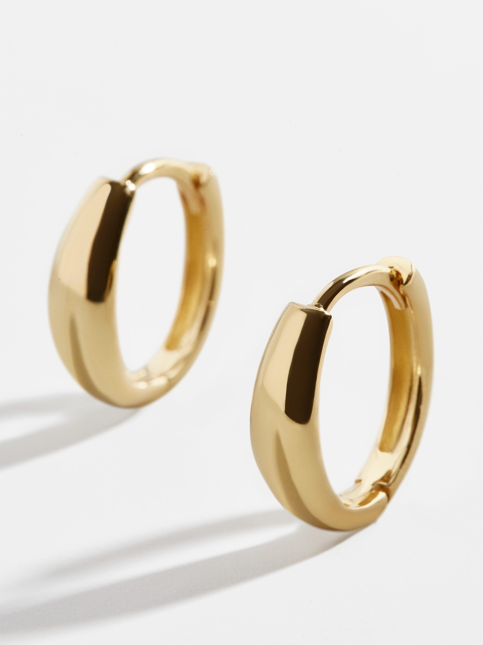 Spessa 18K Gold Vermeil Huggie Hoops | BaubleBar (US)