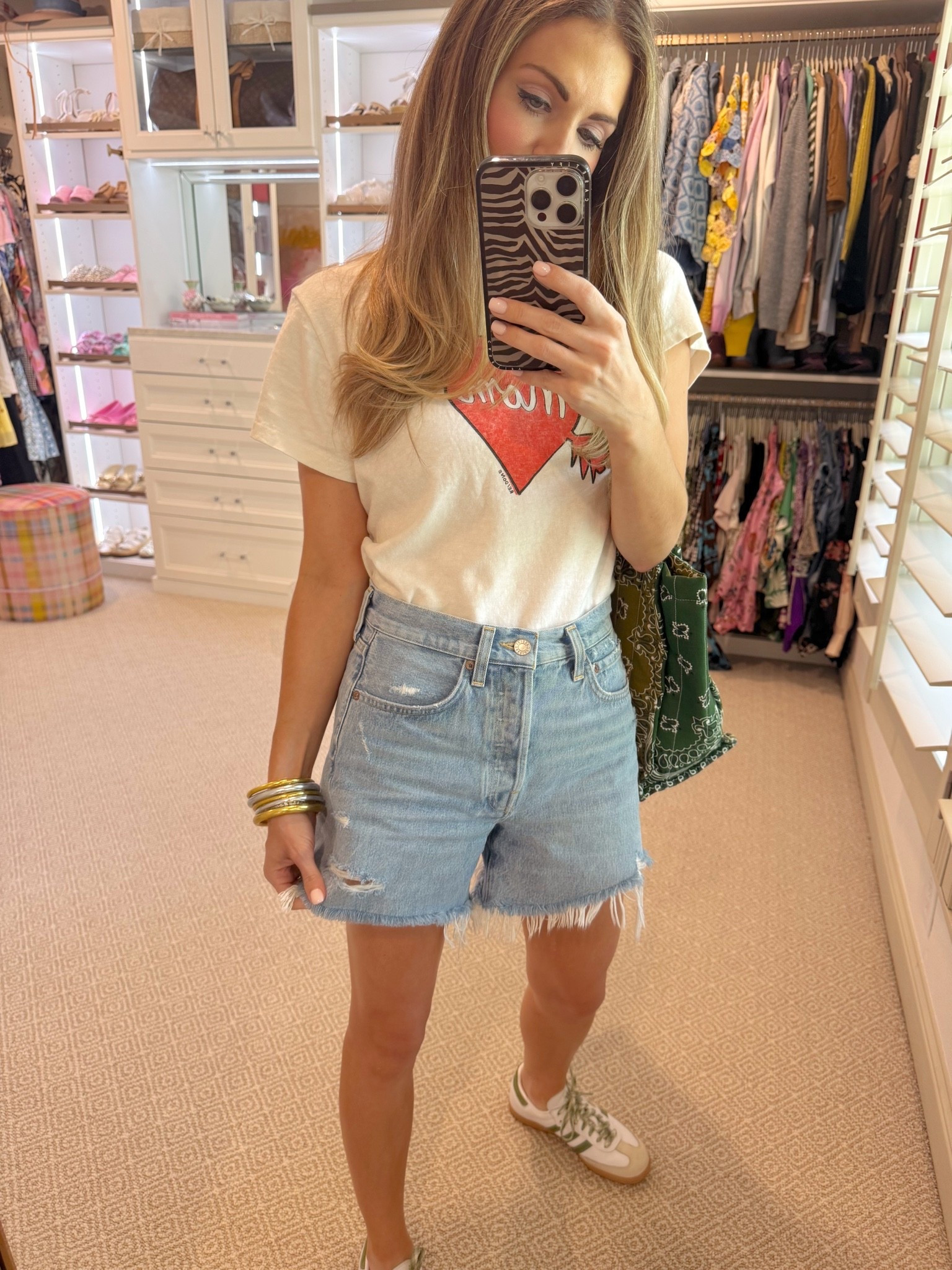 M in top. 24 in shorts.
