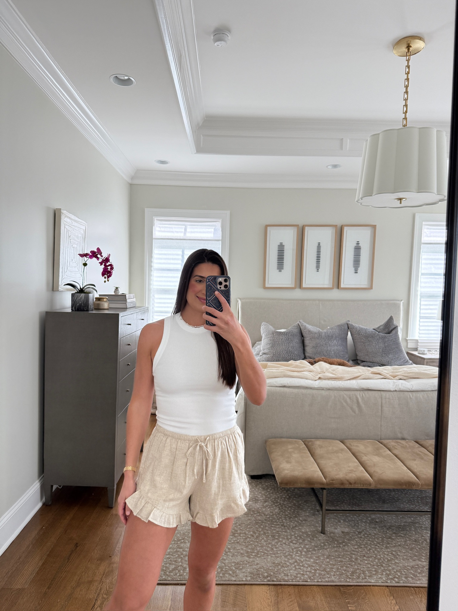 The ruffles on these shorts are so cute!

TTS: m

Abercrombie, a&f, Shopbop, vitamin a, tank, linen outfit, linen shorts outfit, beach outfit, vacay outfit, Grace white
 

 

#LTKSeasonal #LTKmomlife #LTKootd