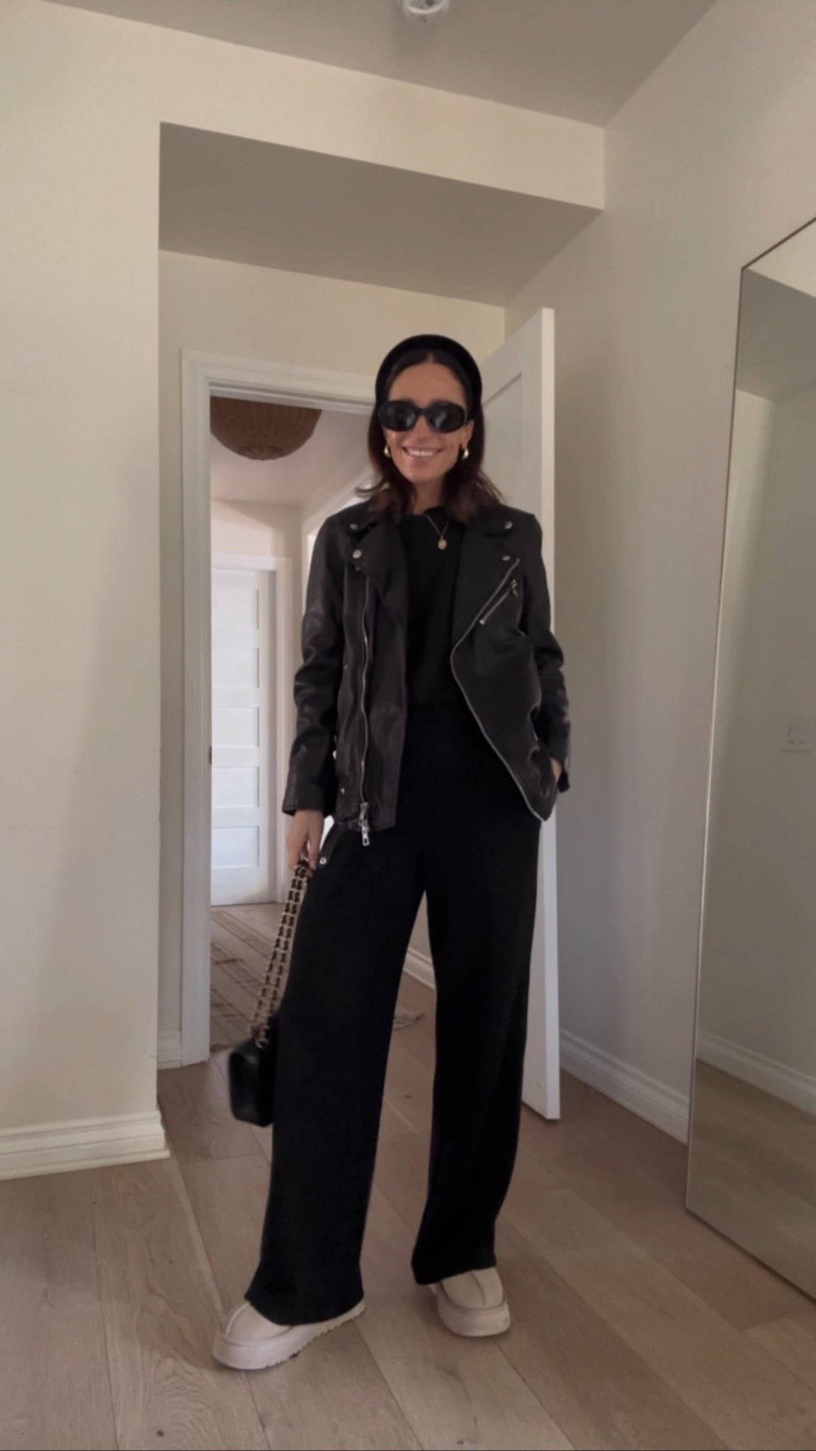 Comfortable and elevated way to wear Uggs 
Shorter inseam option in these comfortable pants is short gal friendly 

#LTKPetite #LTKOver40