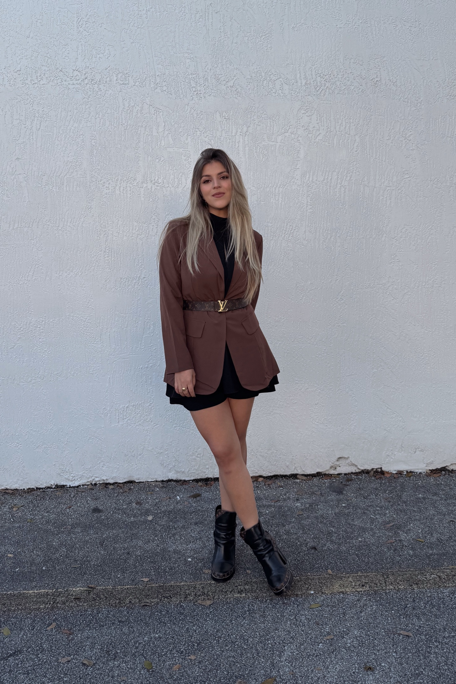 Blazer vibes with a twist 💼✨ Perfect for a casual chic look: basic black dress + oversized blazer cinched with a belt. The black boots add that cool and comfy touch.

#LTKSeasonal #LTKFindsUnder50 #LTKMidsize