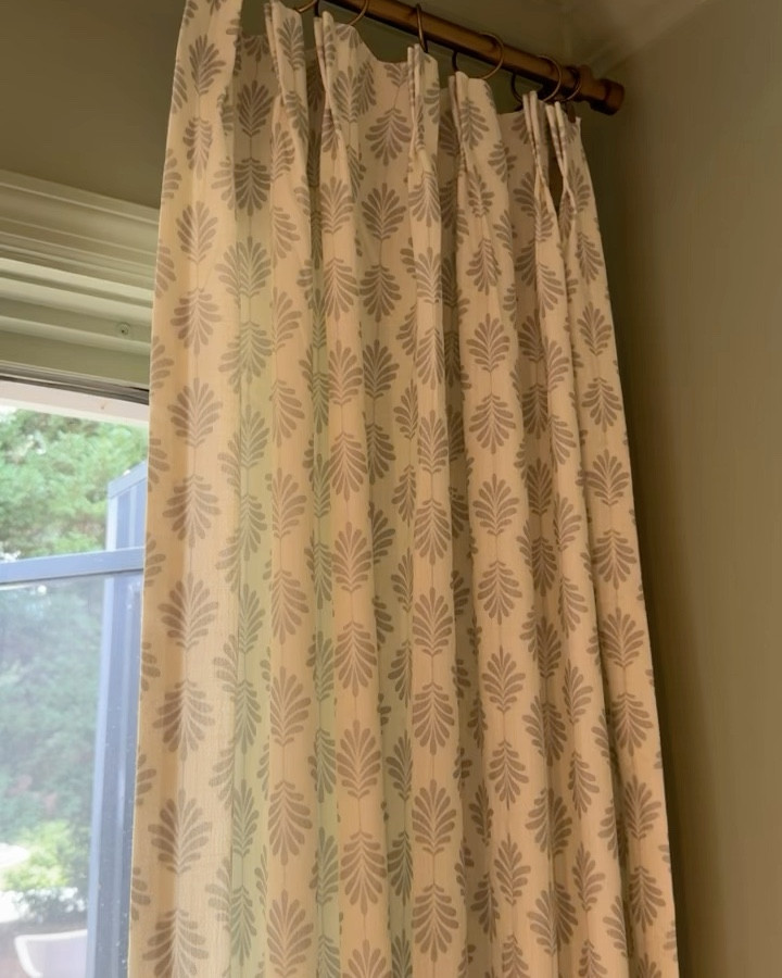 Amazon pinch pleat PATTERN curtains!


Very pleased with this find and have purchased in two different patterns already! 

#LTKHome #LTKFindsUnder100