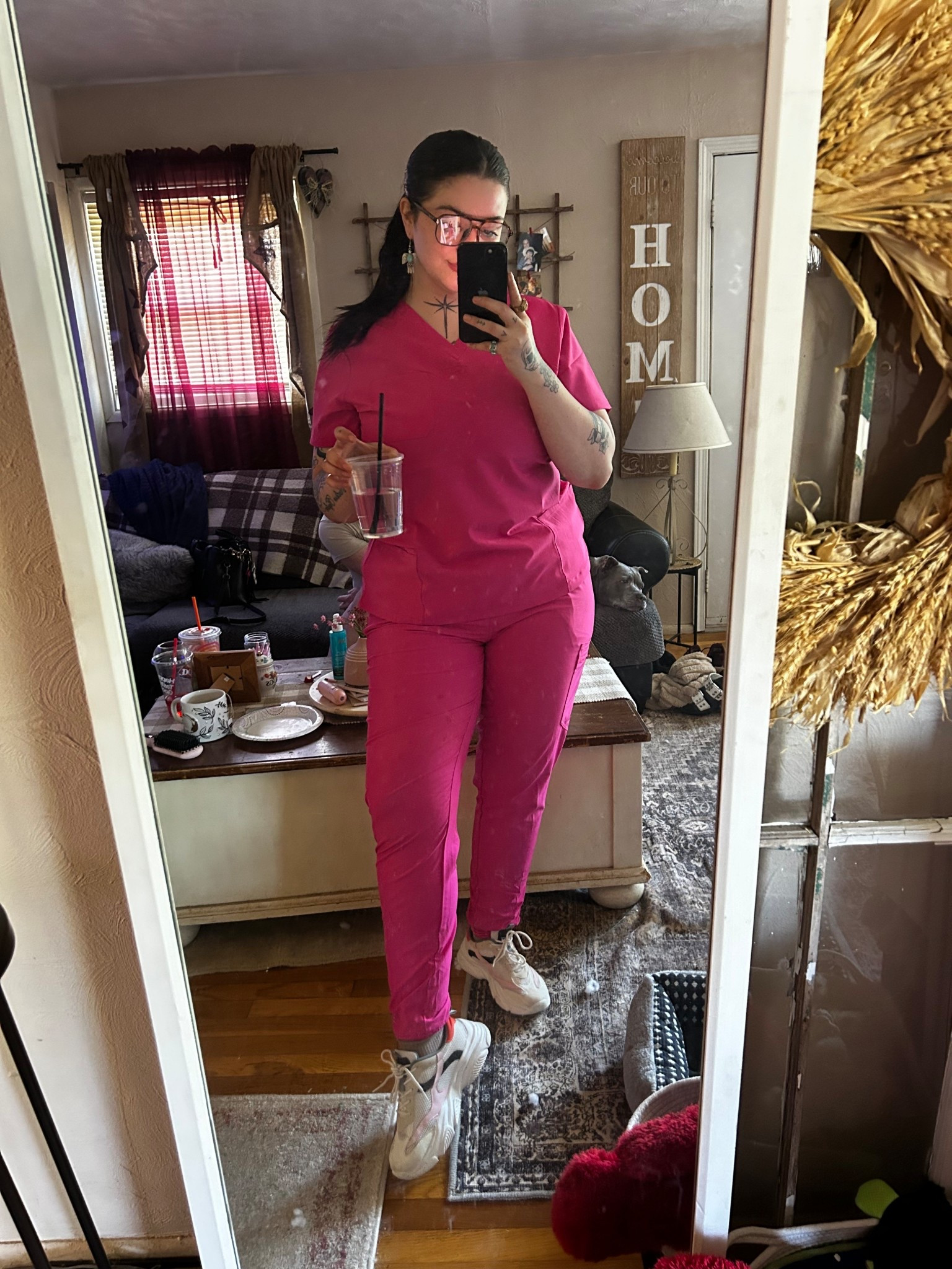 Tell curvy friendly scrubs 

#LTKMidsize #LTKootd #LTKTall