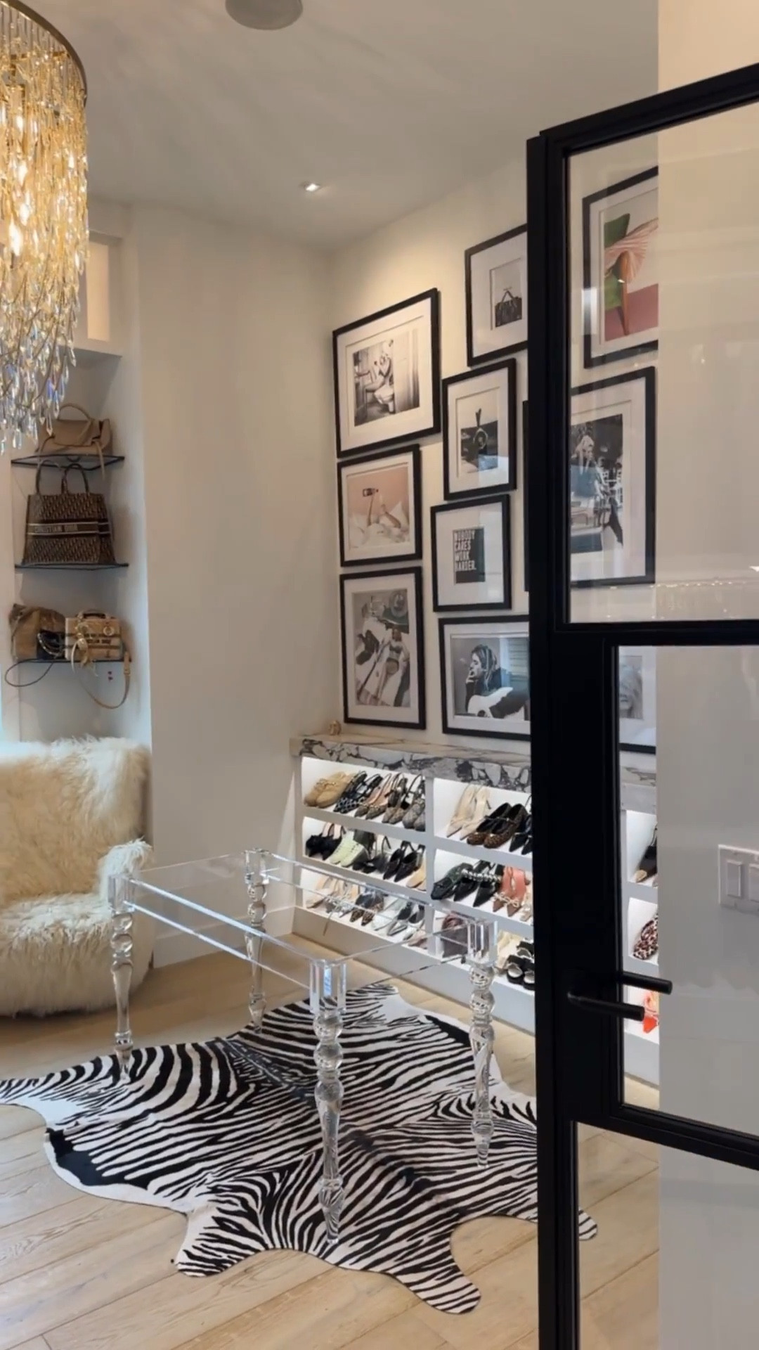 So many DM’s about my office/closet space, my favorite room in the house! 😍

#LTKgrwm #LTKootd