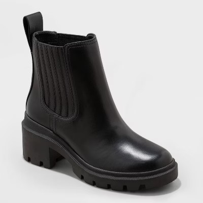 Women's Naya Heeled Chelsea Boots - Universal Thread™ Black 8 | Target