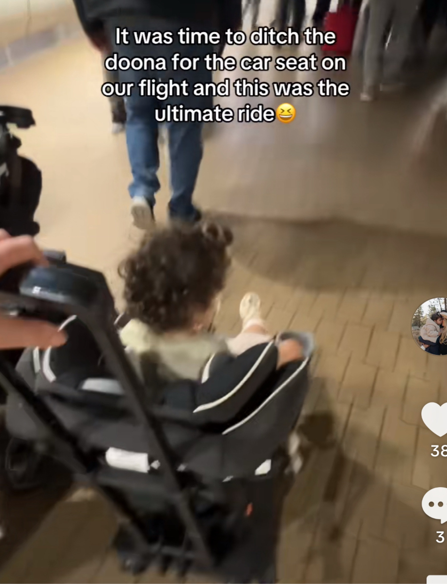 FAA approved car seat & pull