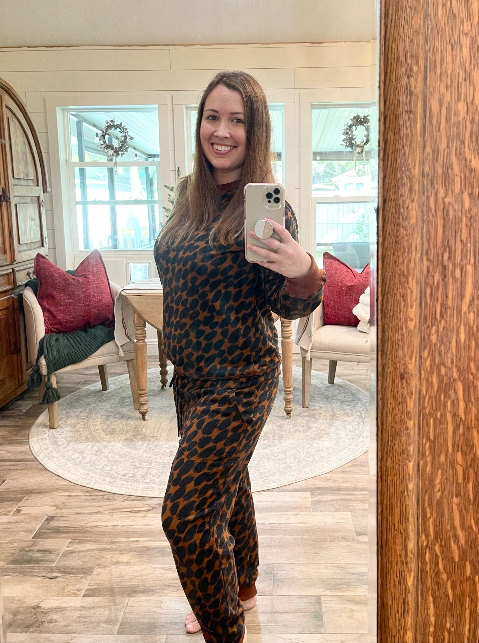 Cozy and comfy loungewear, size medium 

#LTKstyletip #LTKunder50 #LTKfit