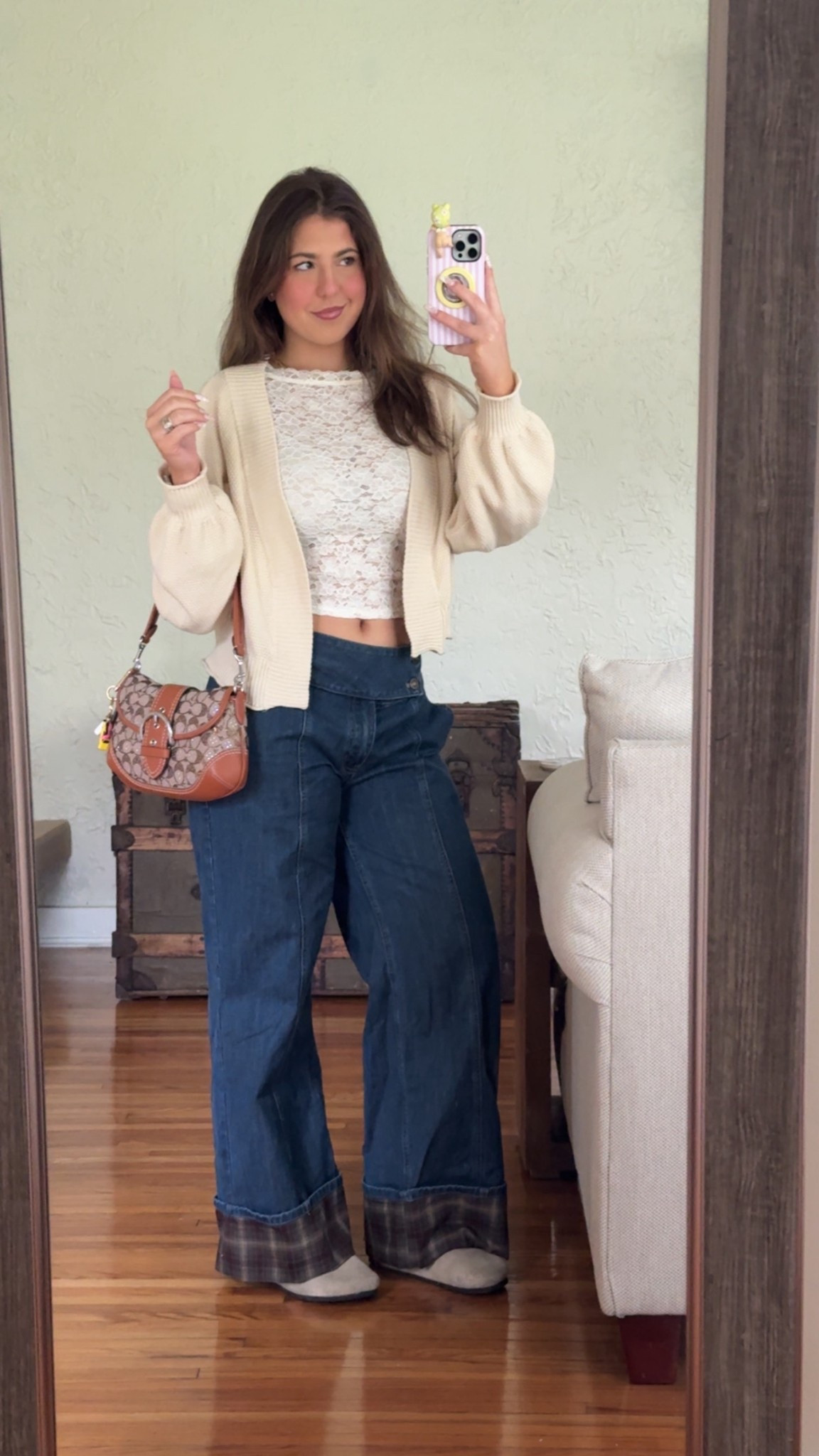 Casual shopping outfit idea