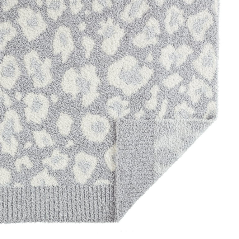 Better Homes & Gardens Cozy Knit Throw, 50"x72", Gray Animal Print - Walmart.com | Walmart (US)