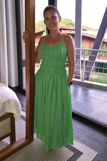 Great dress from Bloomingdale’s that I wore on vacation!  Currently on sale!

#LTKvacation #LTKbloomigdales

#LTKtravel #LTKstyletip