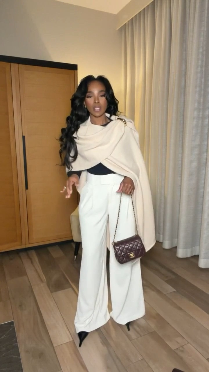 Napa Valley Look ✨ Effortless winter elegance with a statement shawl that elevates the entire look. Soft, draped, and luxe—this is the kind of layer that makes a neutral outfit feel intentional and polished.

Perfect for wine tastings, cozy dinners, or a chic getaway moment.

📏 Sizing: Wearing size Small
📐 Measurements: 5’4” | 138 lbs | 34D bust | 27” waist | 40” hips

The exact shawl is linked on my ShopMy account for easy shopping.

Favorite to revisit later or tap to get details.

Follow me on Instagram and YouTube @kirasfashionfinds 

#LTKPetite #LTKootd