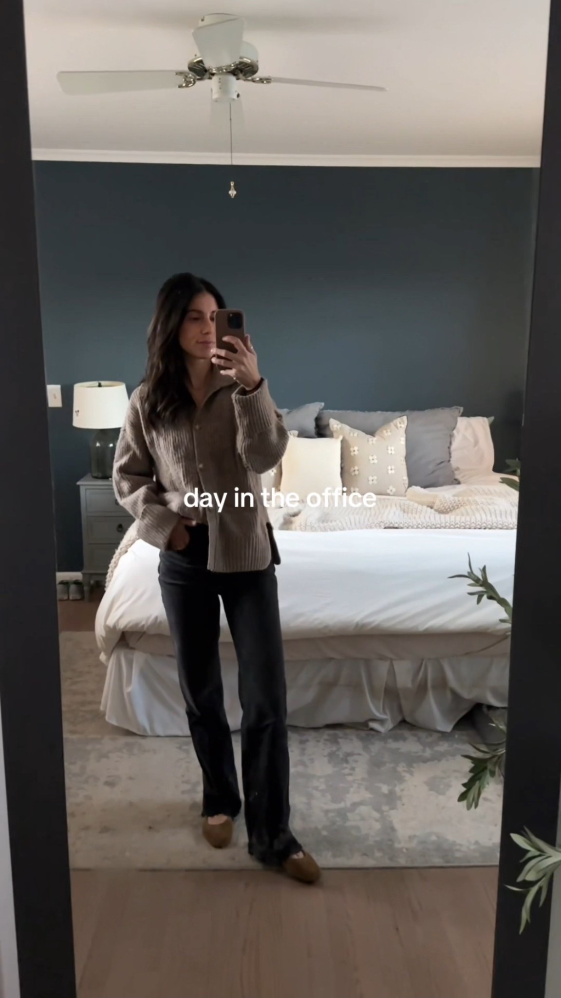 Day in the office outfit

Mary Jane Ballet flats are Zara
Cardigan sweater is Abercrombie last winterr

#LTKCyberWeek #LTKWorkwear #LTKPetite