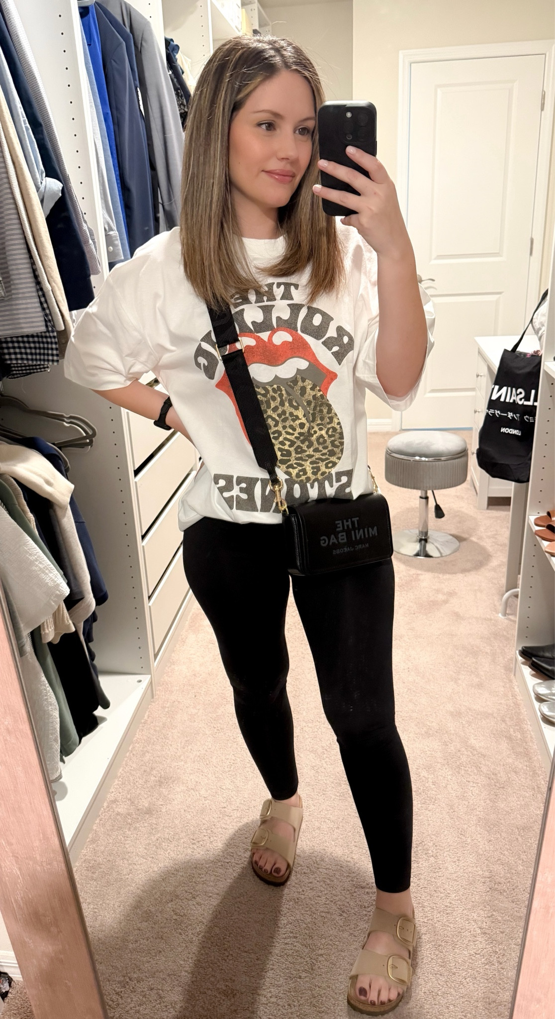 What a great graphic t shirt perfect for a lazy day! 
It’s made of great material, I think it will last a while!! 
