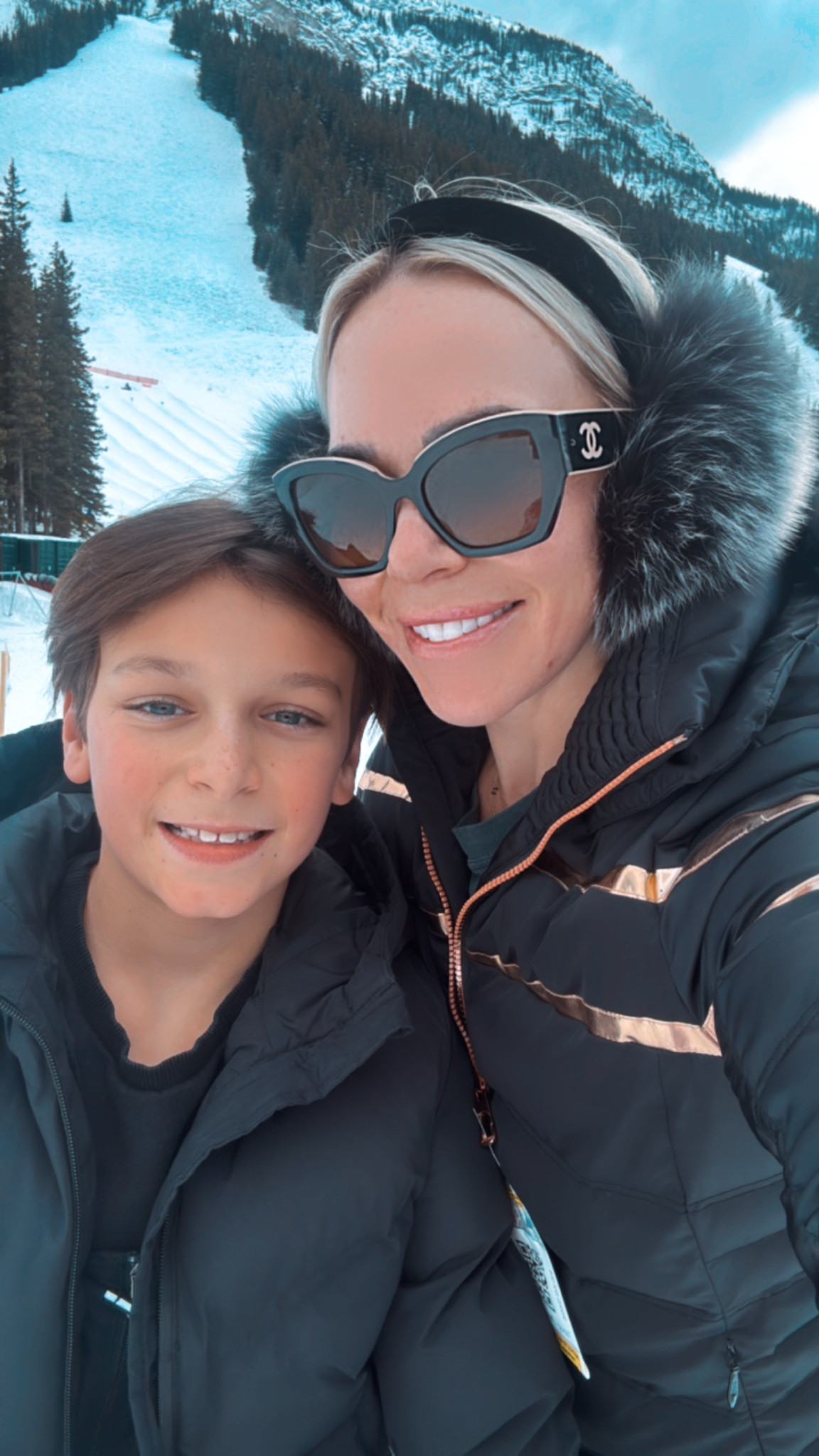 Ski jacket is last season but linked this years versions! 

#LTKwinter #LTKcanada