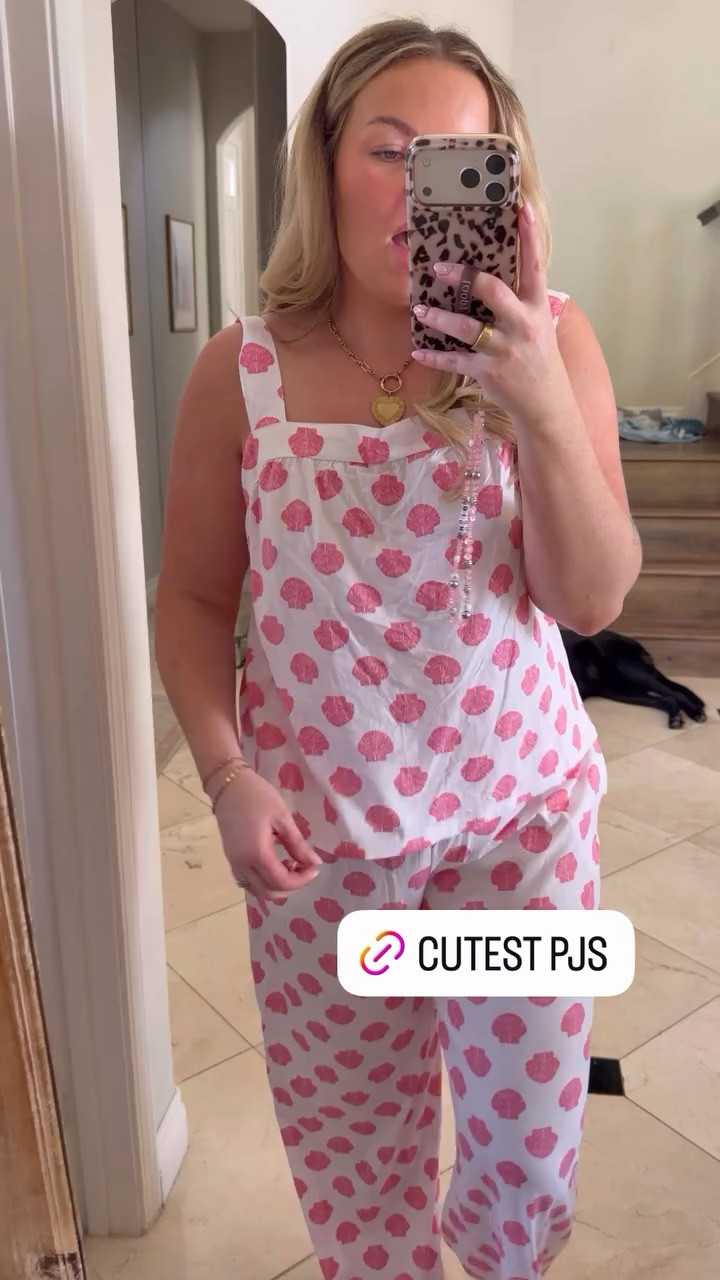 Seashell print pjs!! So soft too! 

#LTKSeasonal #LTKMidsize