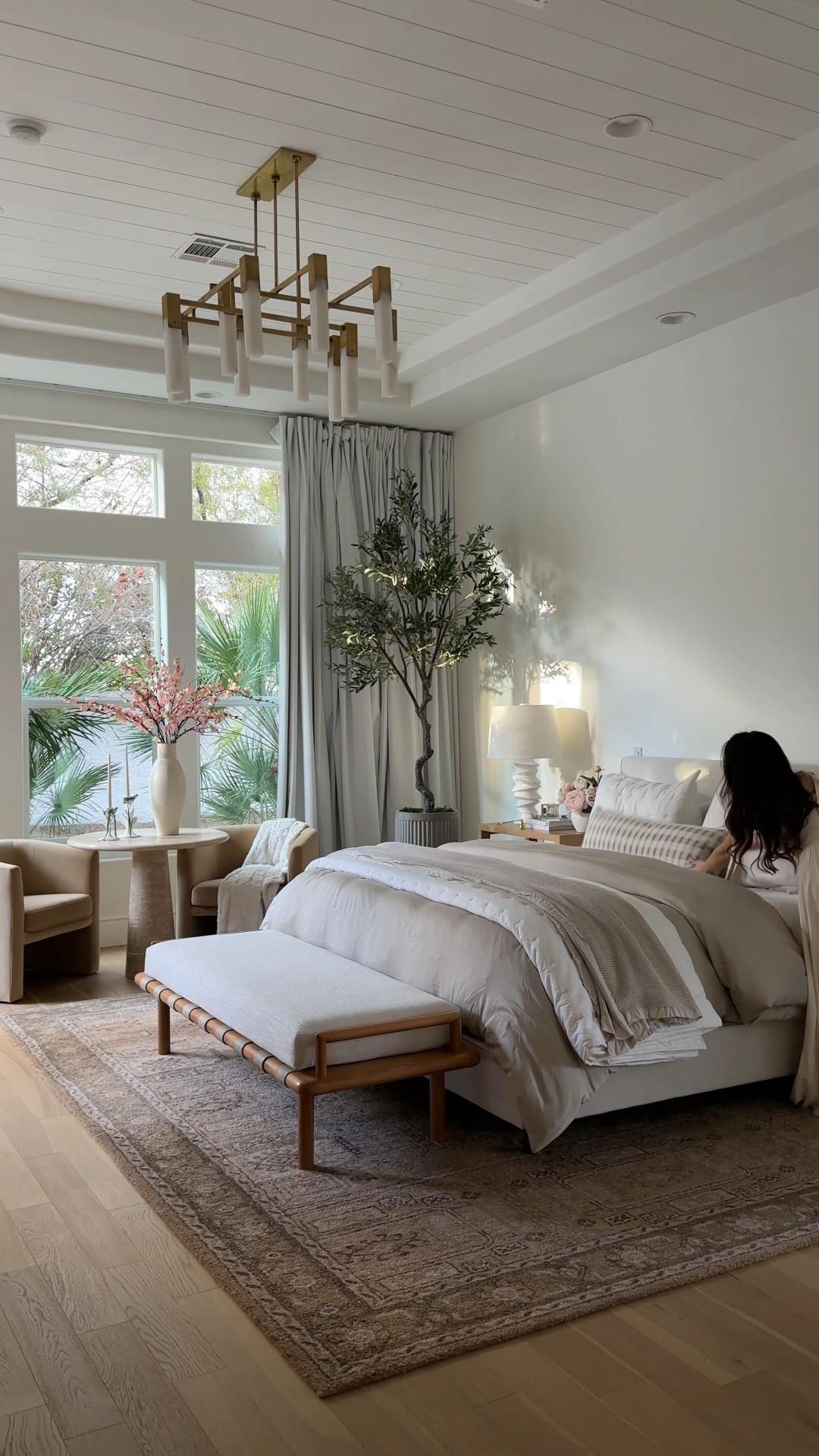 Bedroom 

Bedding, dress, tree, bench, chairs 

#LTKVideo #LTKhome #LTKstyletip