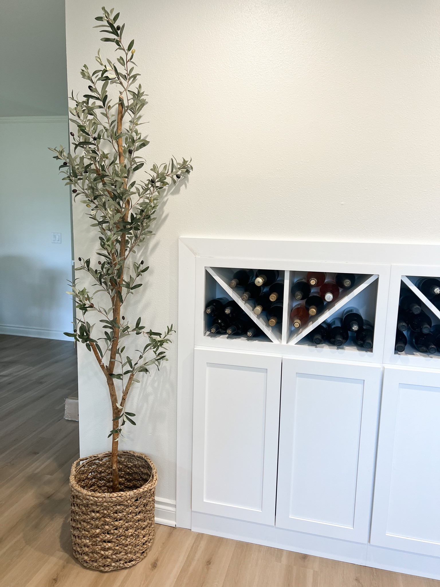 6 ft faux olive tree on sale 25% off

#LTKhome #LTKsalealert