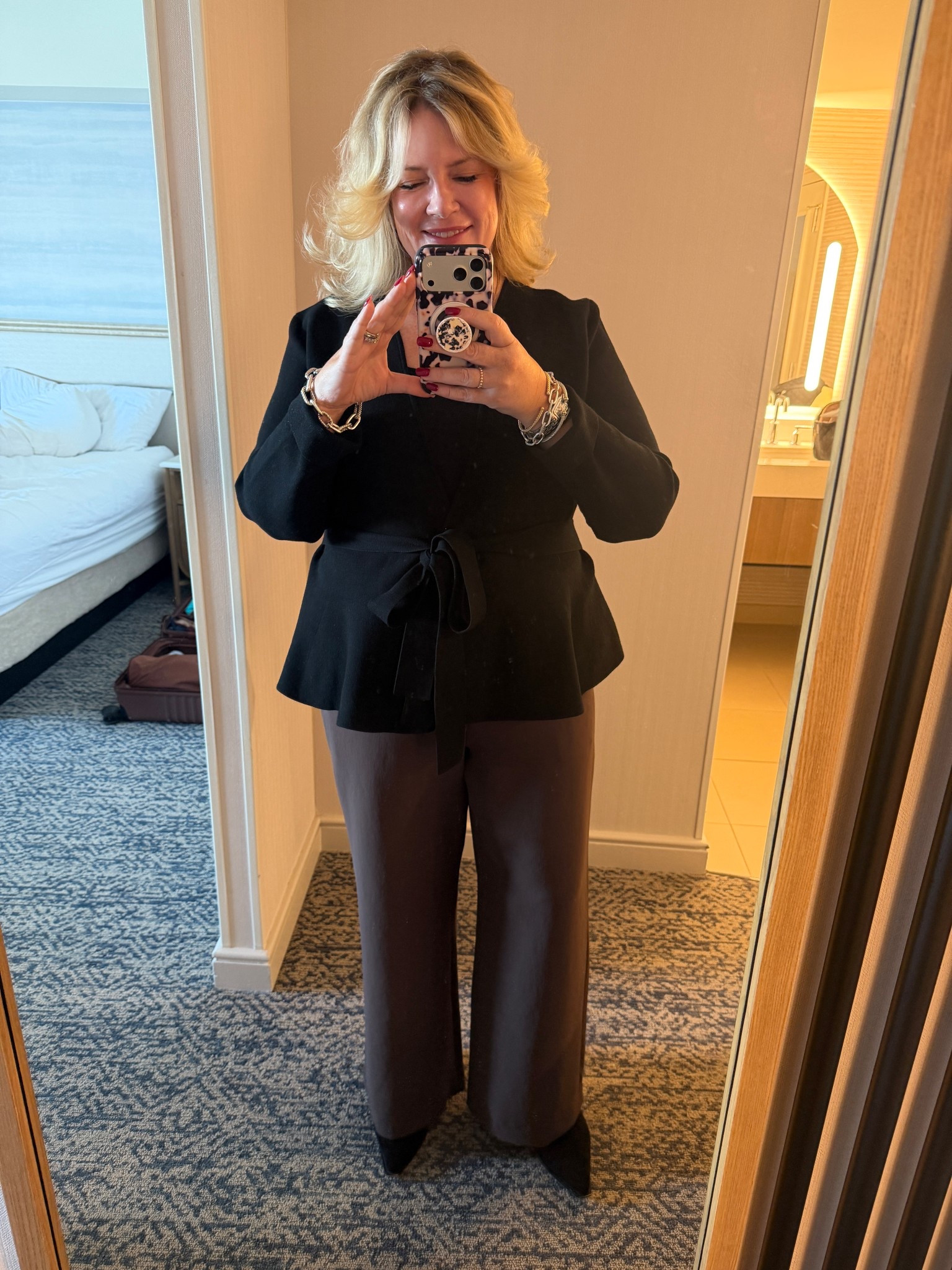 OOTD to present!  Aritzia is out of my shirt in black. But have it in other colors. Likely next fall black will be back in stock

#LTKWorkwear #LTKMidsize #LTKOver40