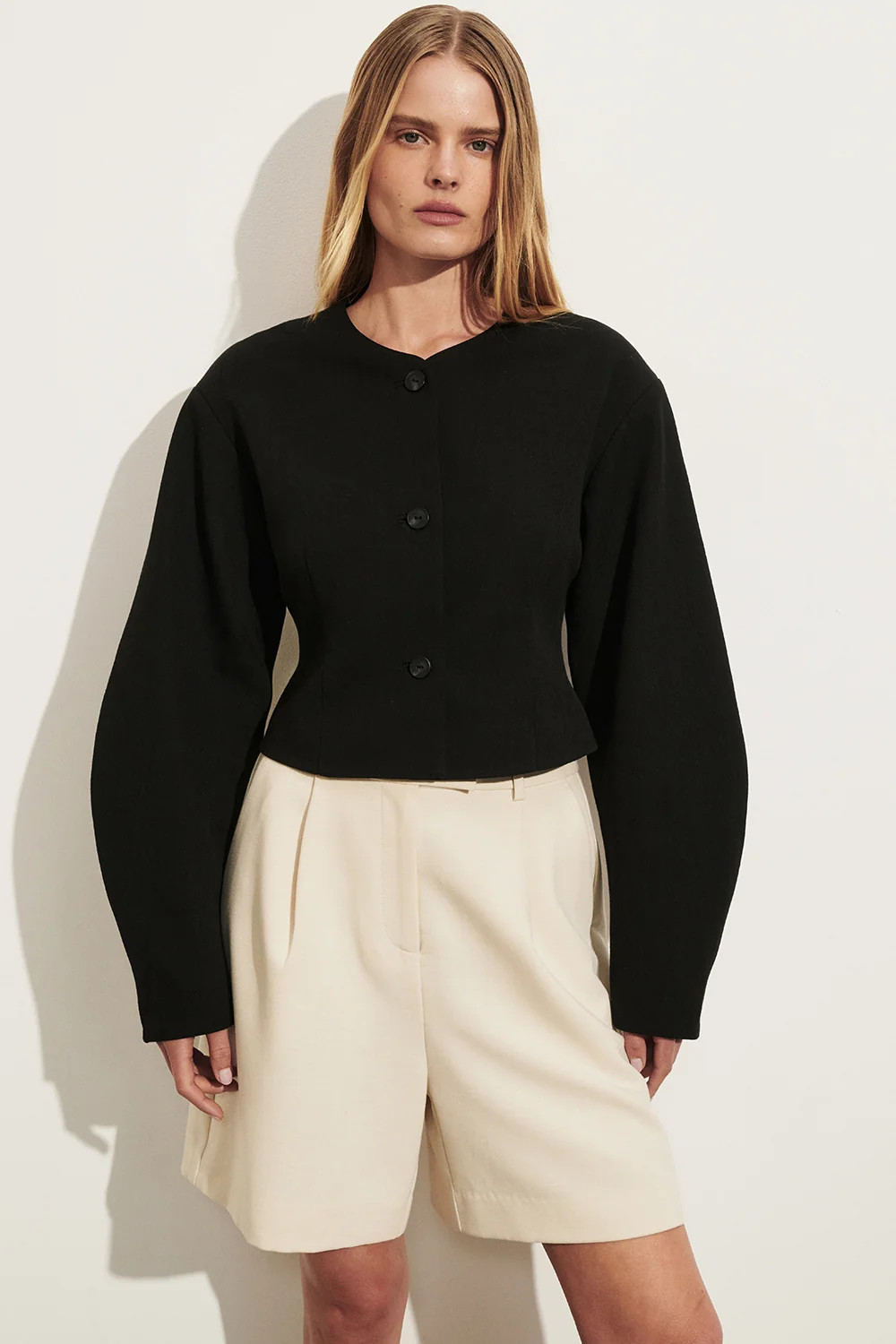 ROSALIE BLACK CROPPED JACKET | DISSH