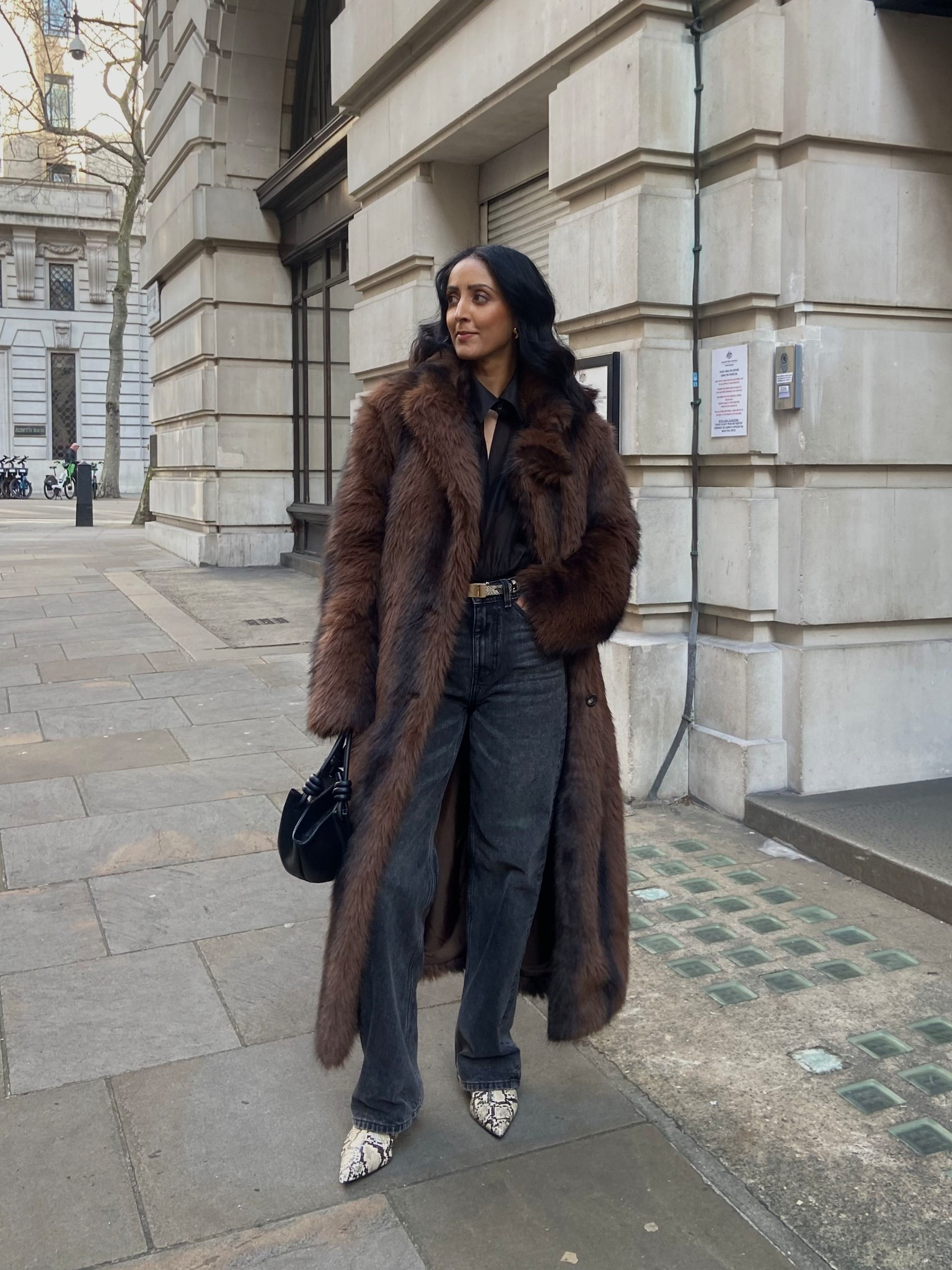 Faux fur coat weather

#LTKwinter #LTKstyletip #LTKautumn