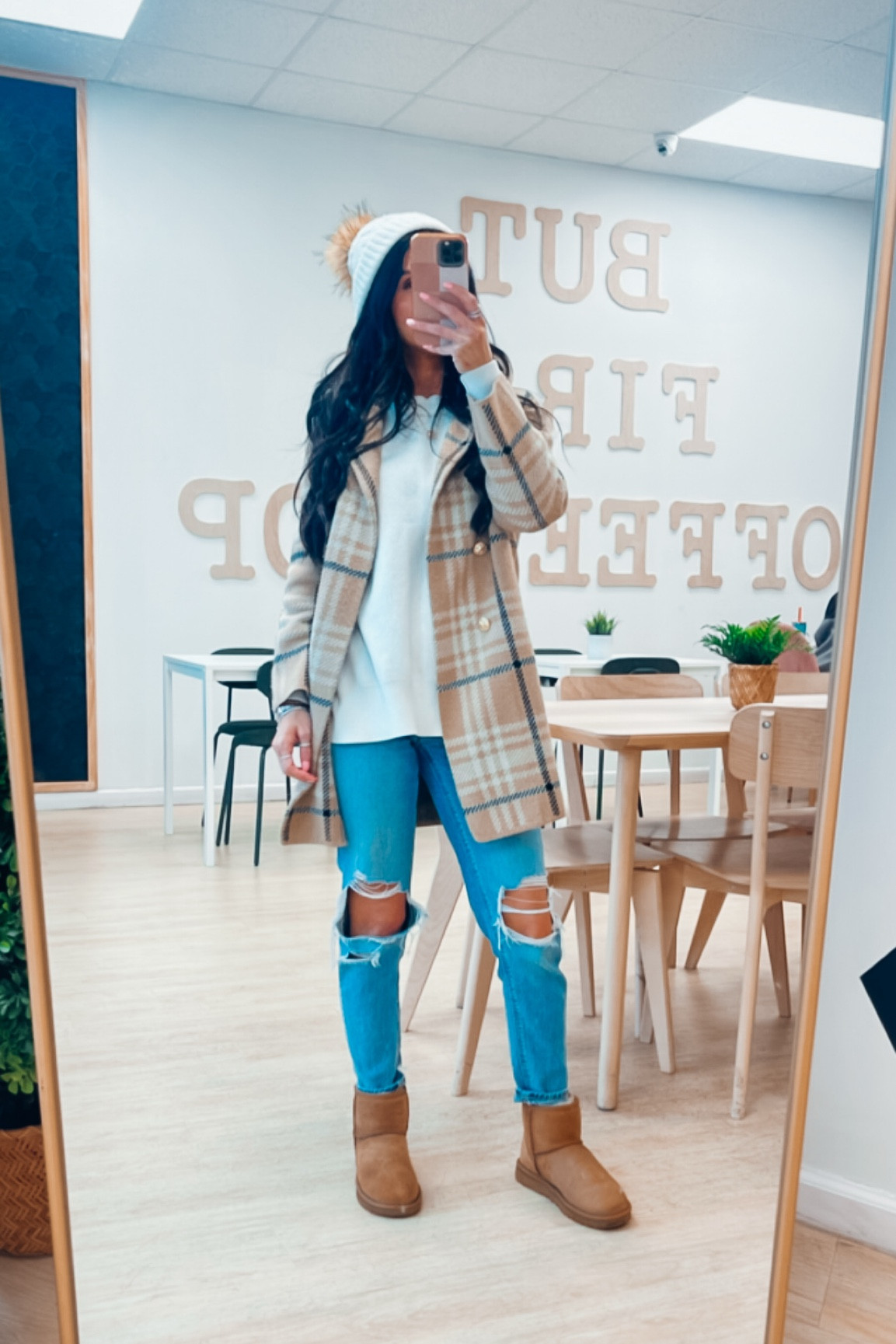 Cold weather outfit with Ugg 

#LTKShoeCrush #LTKFindsUnder100
