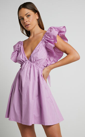 Raiza Mini Dress - Ruffle Sleeve Tie Back Plunge Dress in Lilac | Showpo (US, UK & Europe)