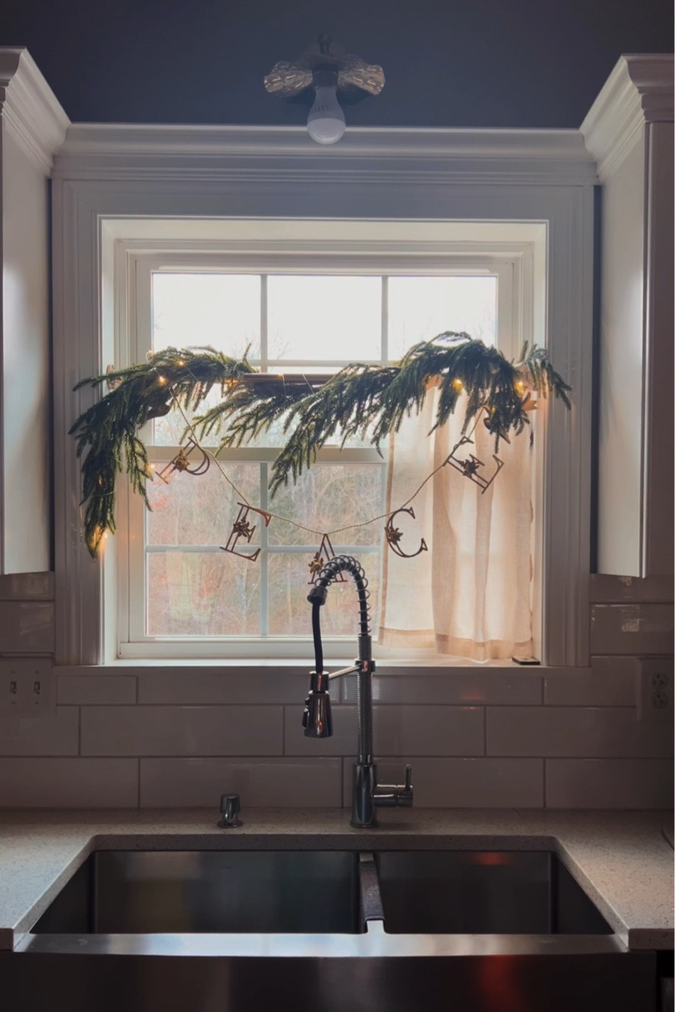 Holiday kitchen decor 🧚🏻‍♀️🌲♥️

#LTKstyletip #LTKhome #LTKHoliday