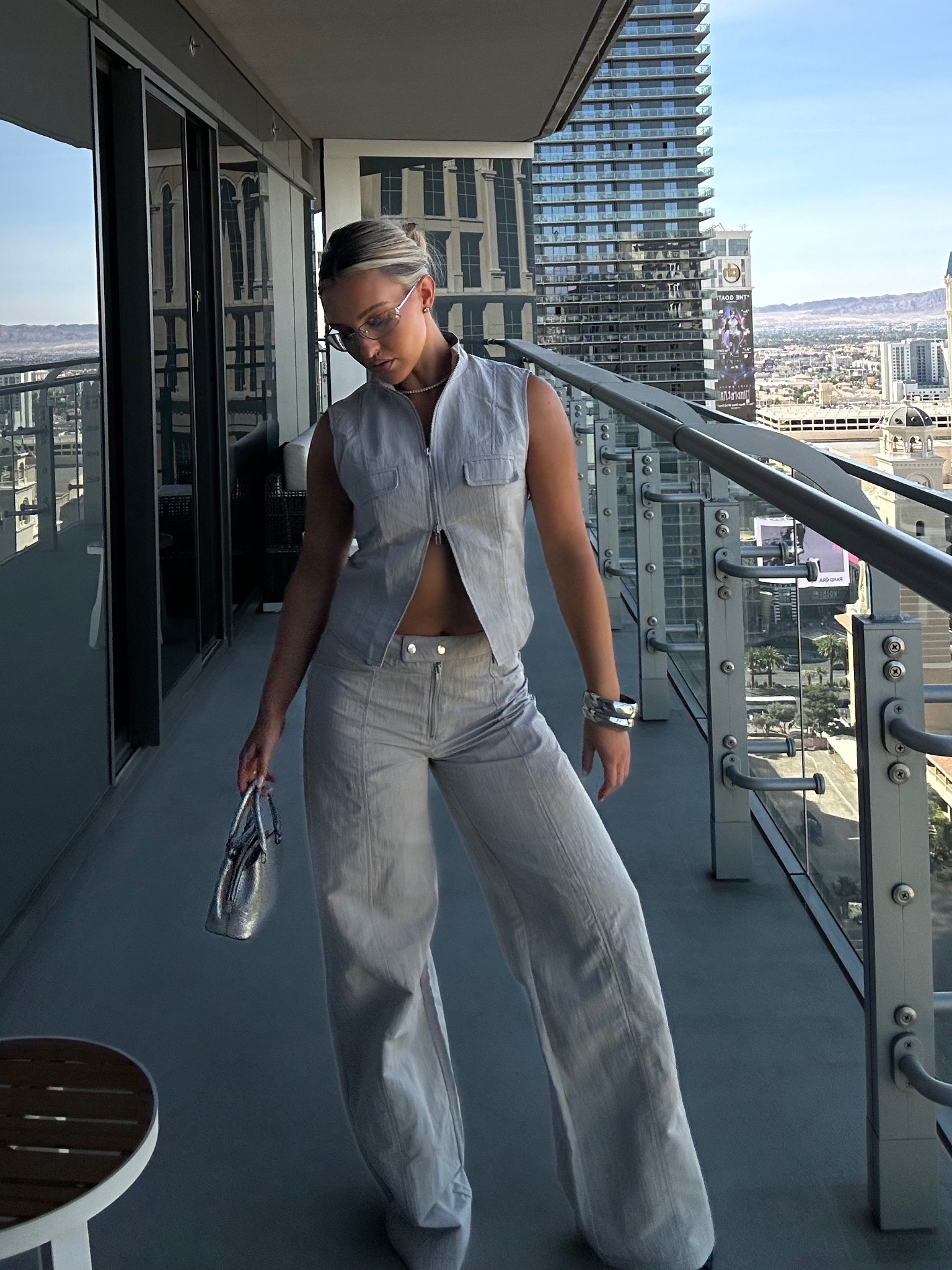 Ootd for Vegas raceday 🩶

#LTKgrwm #LTKTravel #LTKootd